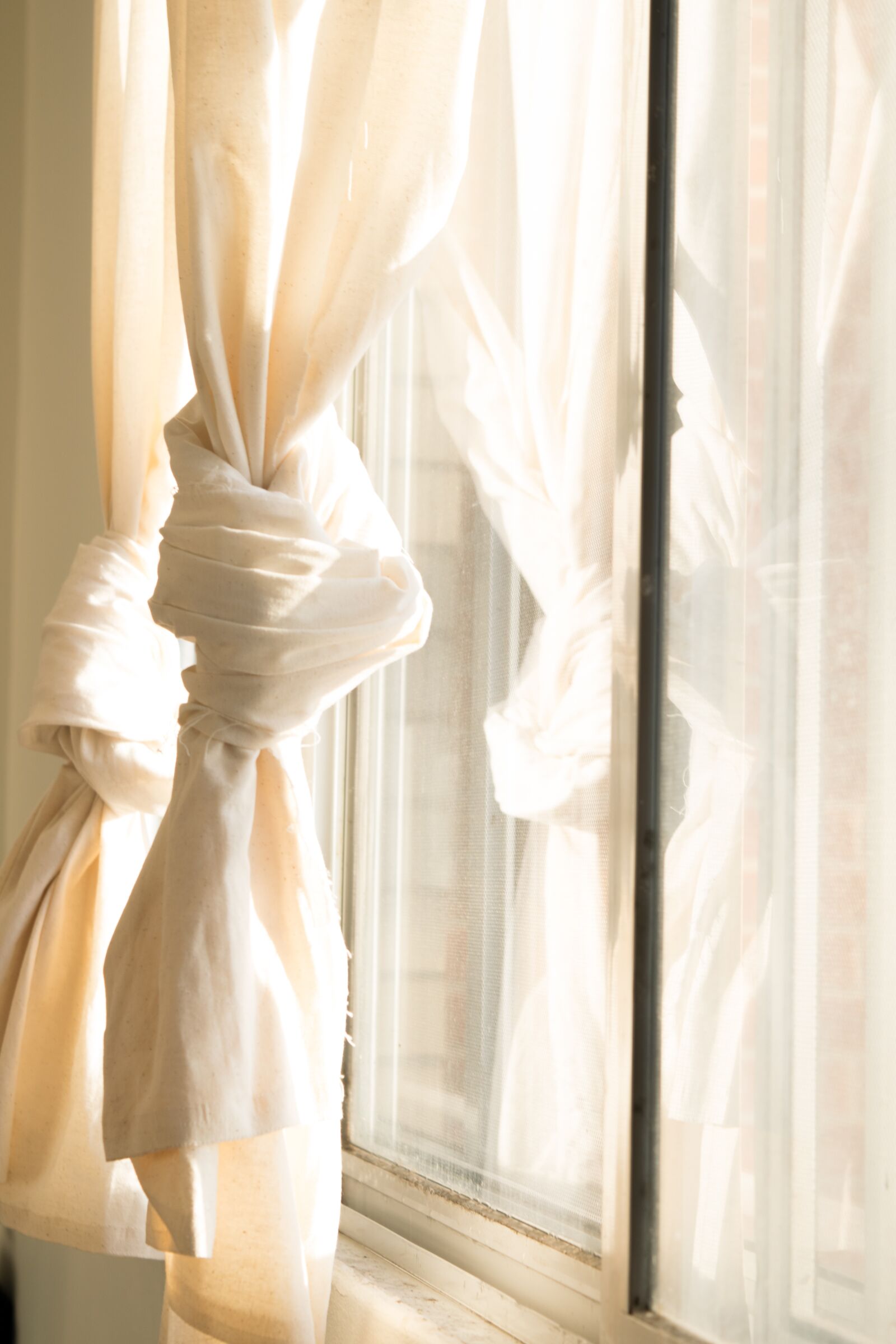 Nikon D3300 sample photo. Glass, curtain, white photography
