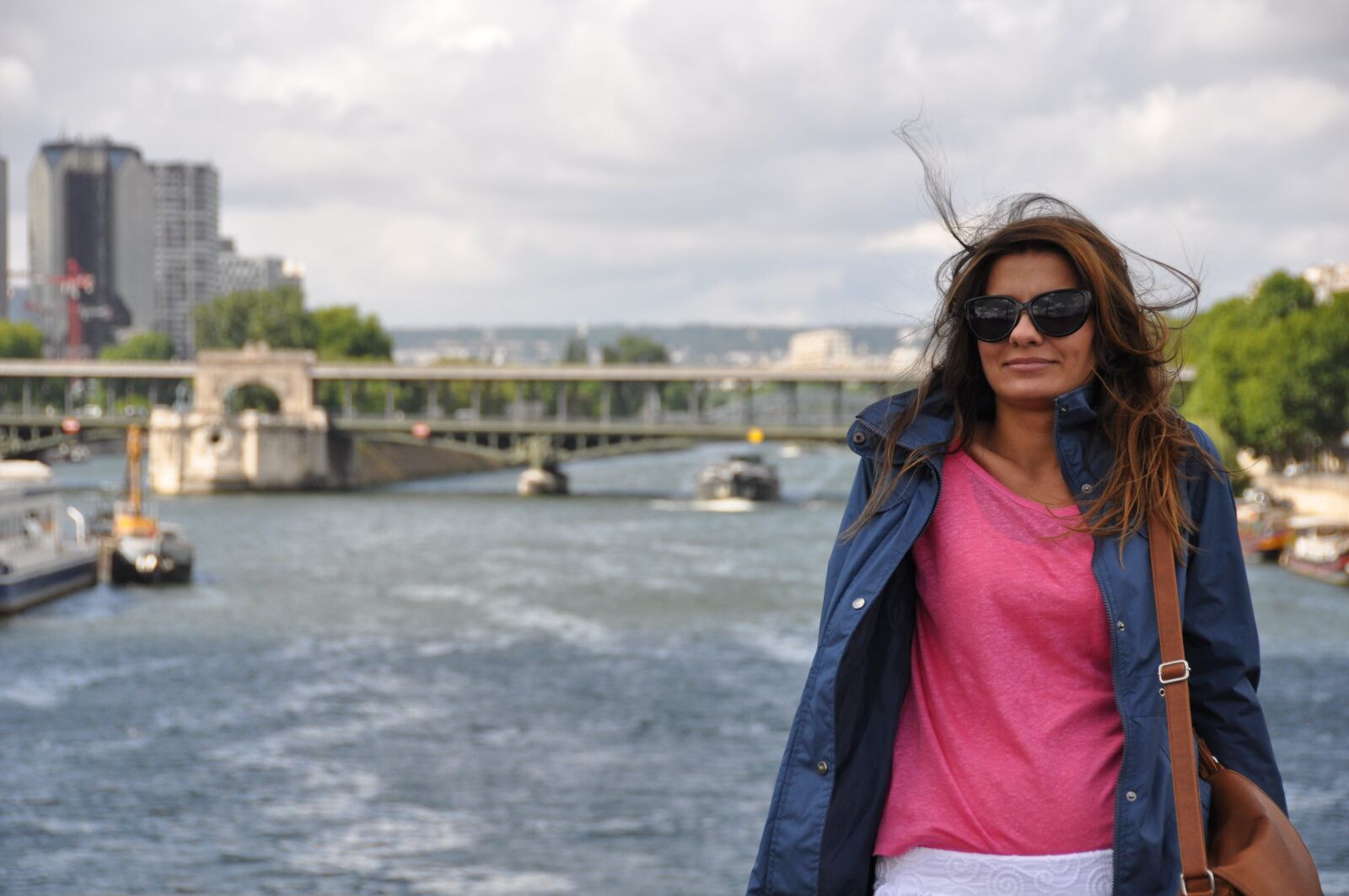 Nikon D90 sample photo. Paris, woman, river photography