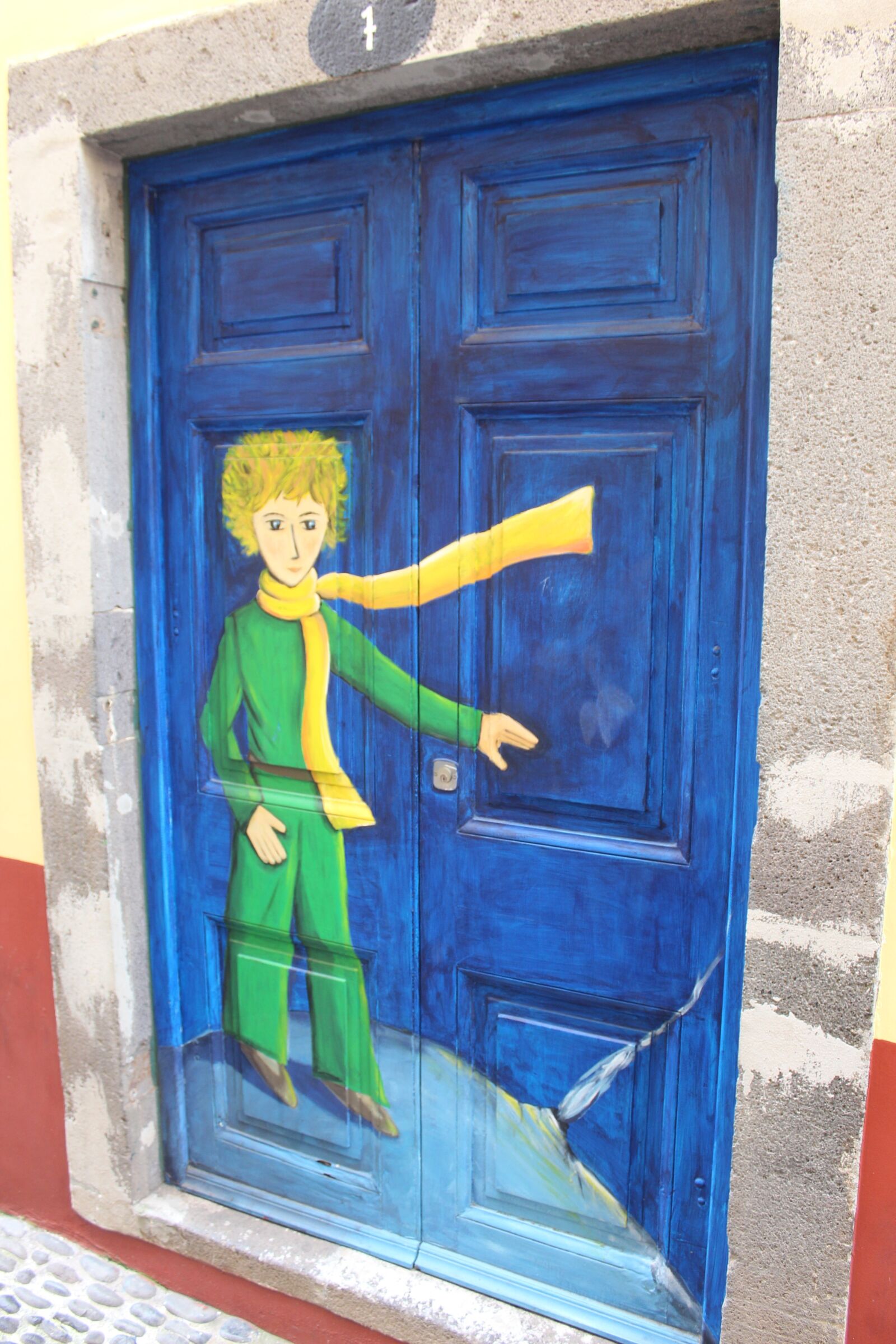 Canon EOS 650D (EOS Rebel T4i / EOS Kiss X6i) sample photo. Door, little prince, saint photography
