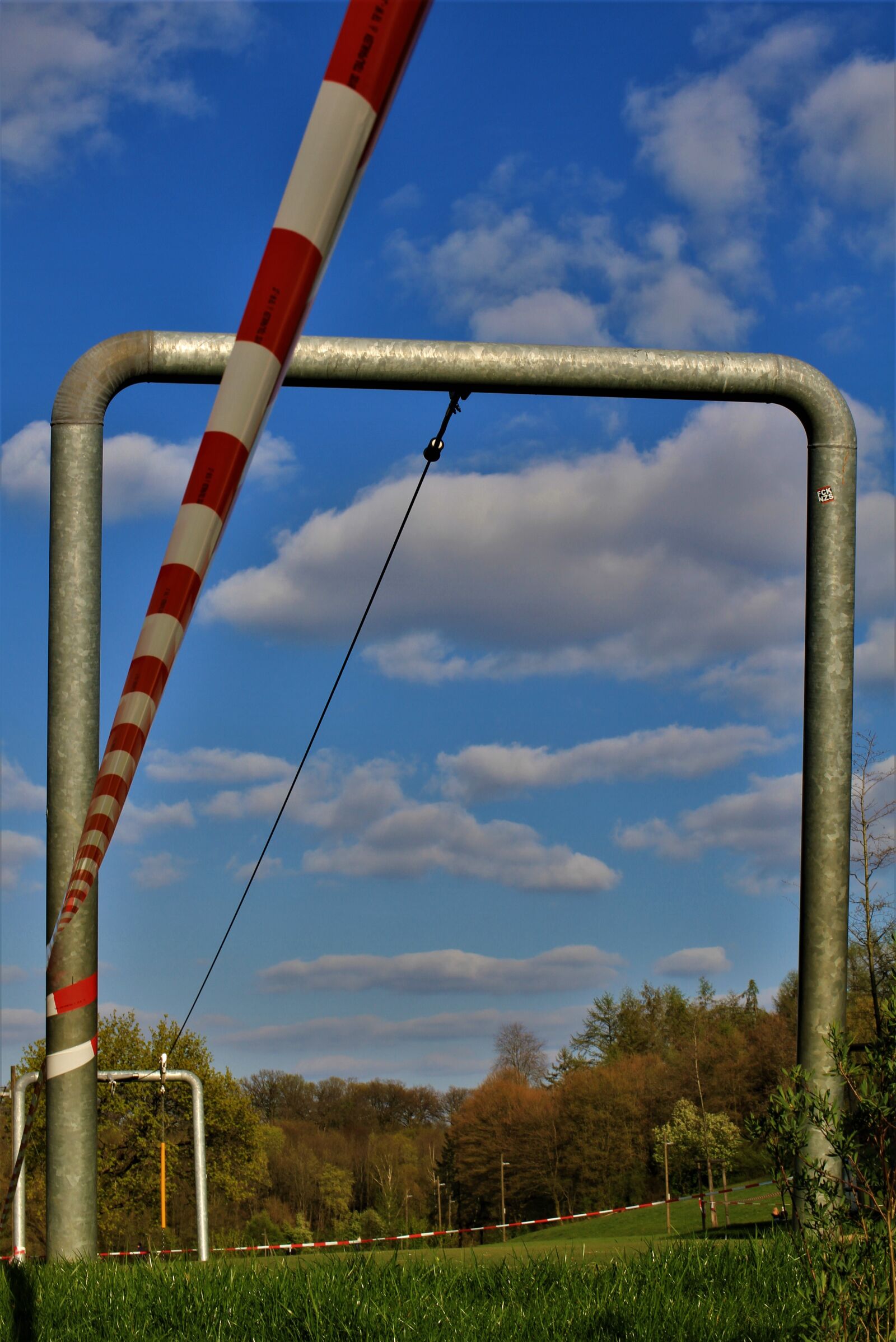 Canon EOS 7D sample photo. Barrier, barrier tape, goal photography