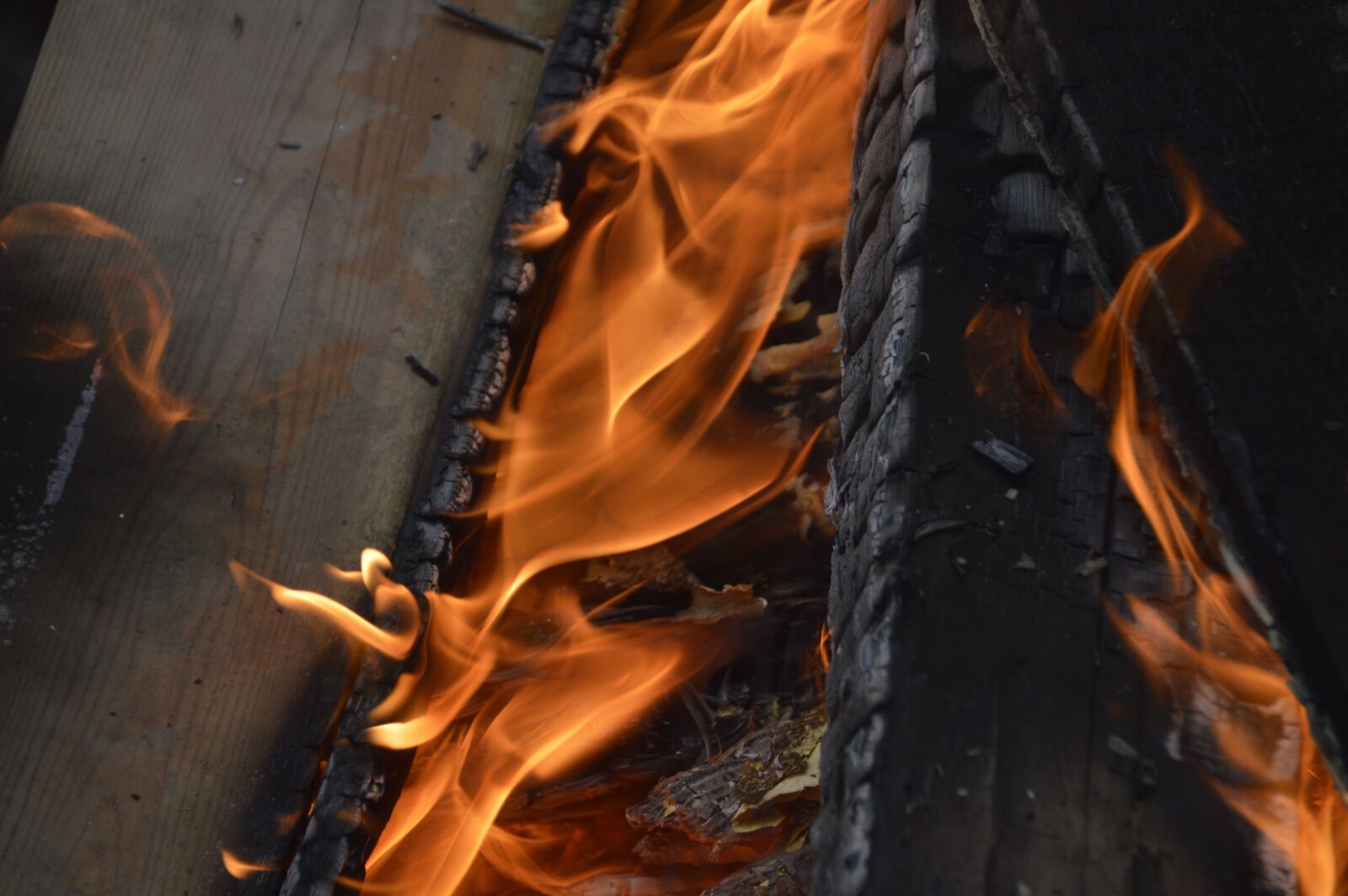 Nikon D3200 sample photo. Fire, brand, burn photography