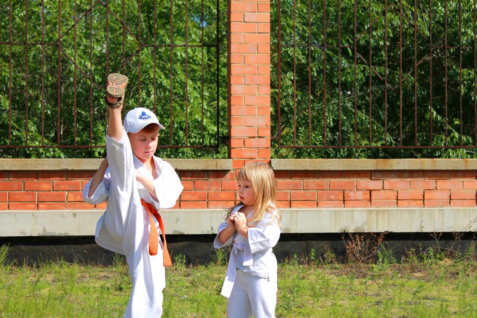 Canon EOS 1100D (EOS Rebel T3 / EOS Kiss X50) sample photo. Sports, karate, kyokushin photography