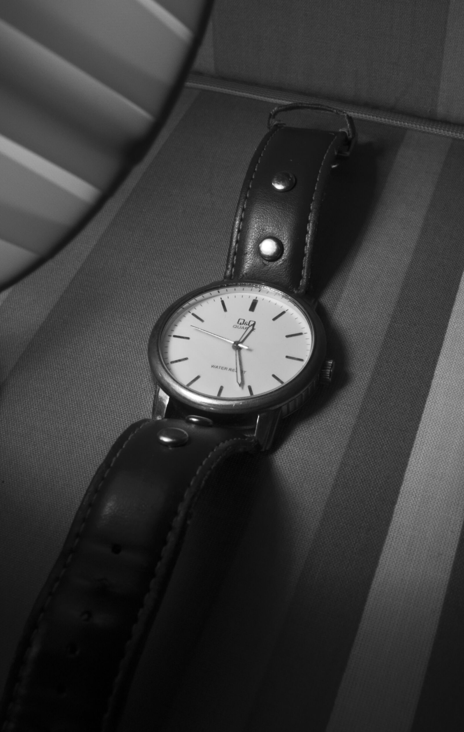 Nikon D90 sample photo. Watch, time black, time photography