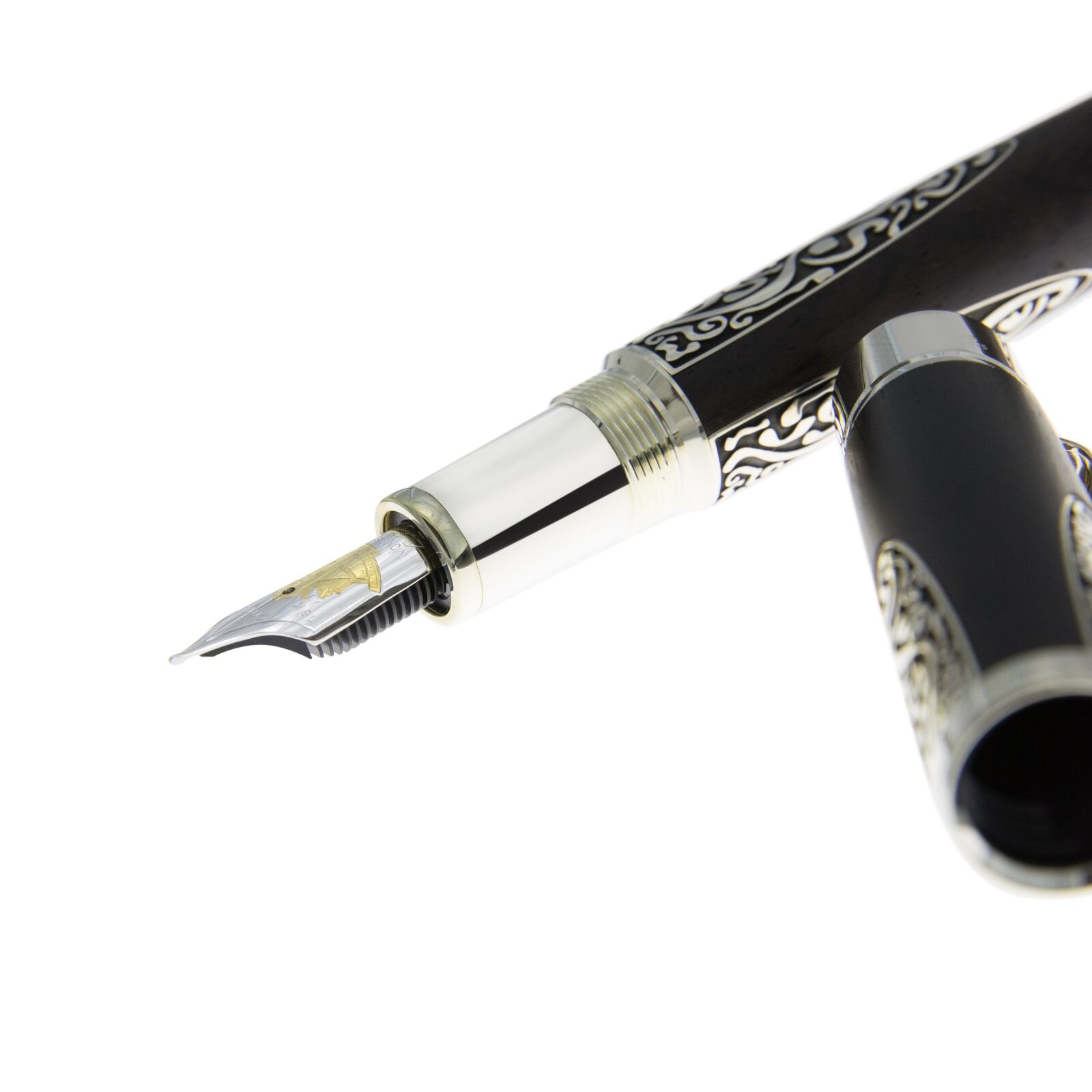 Canon EOS 5D Mark IV sample photo. Pen, mont blanc, pens photography