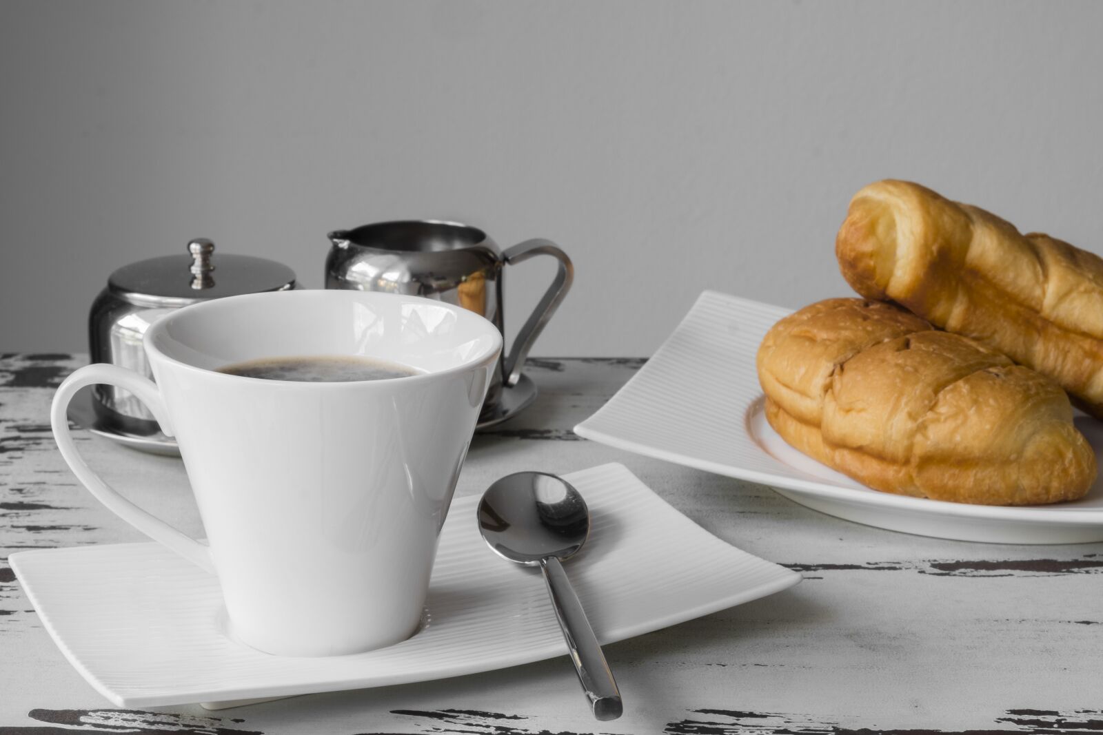 Fujifilm XF 18-55mm F2.8-4 R LM OIS sample photo. Breakfast, coffee, cup photography