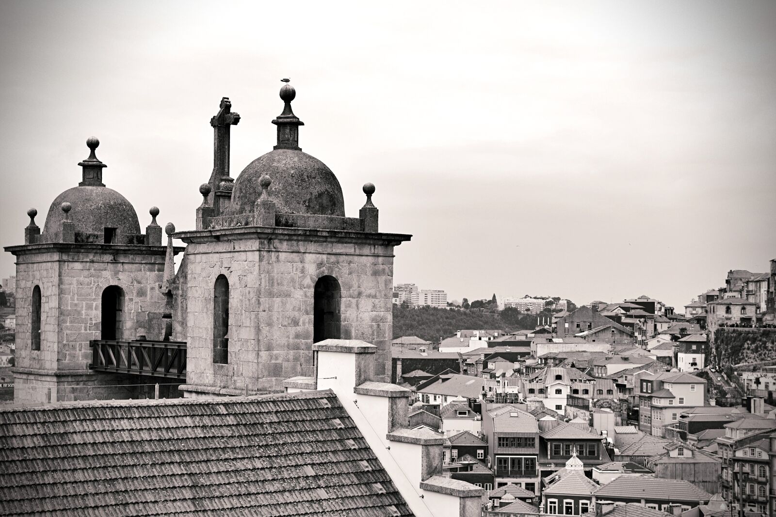 Canon EOS 600D (Rebel EOS T3i / EOS Kiss X5) sample photo. Porto, portugal, city photography