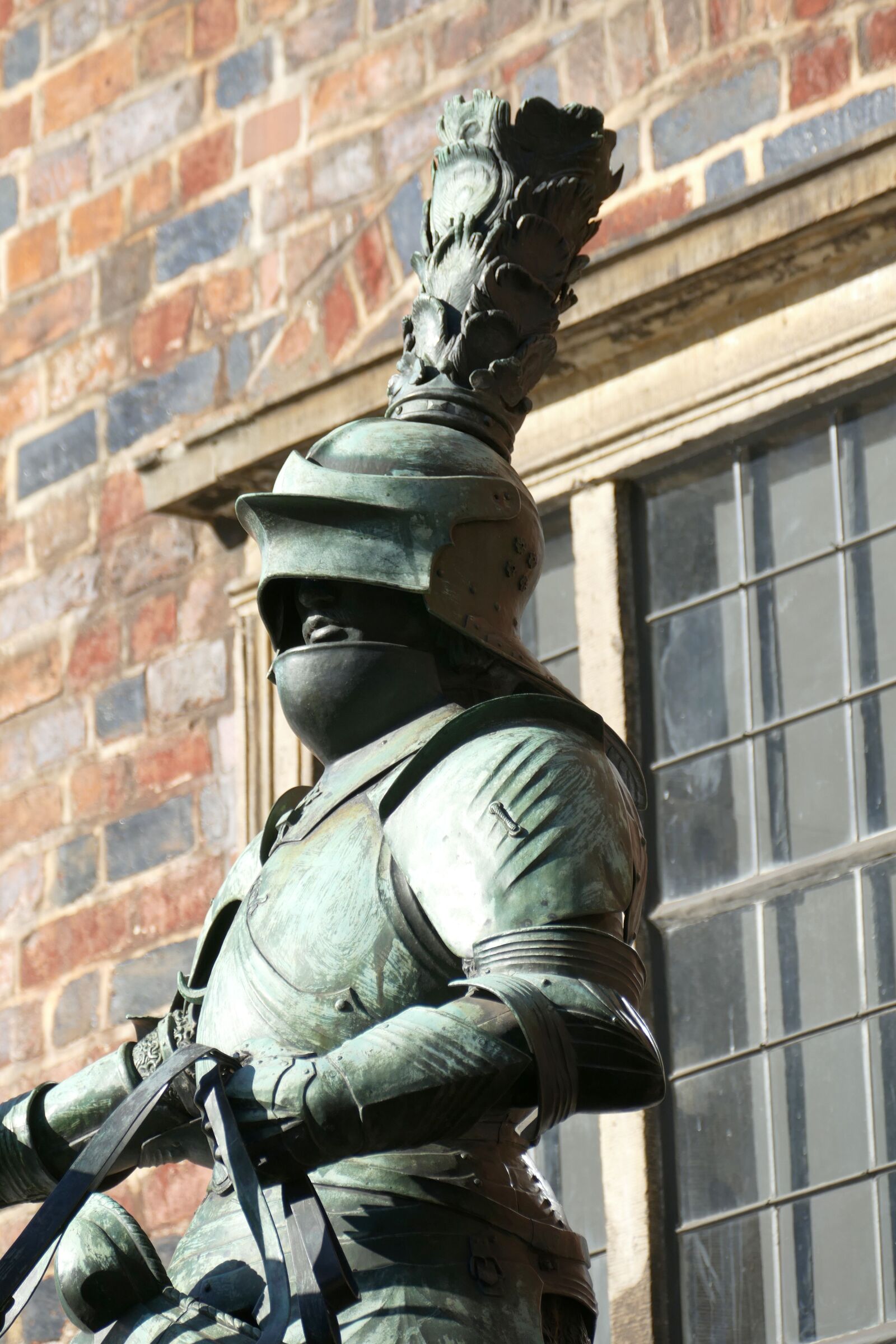 Panasonic Lumix DMC-FZ1000 sample photo. Bremen, monument, statue photography