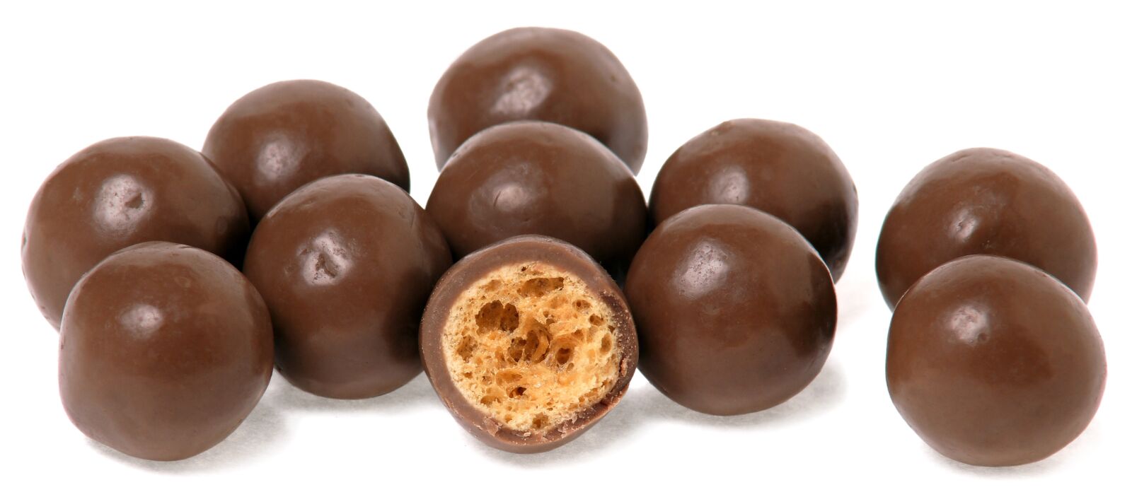 Sony Alpha DSLR-A700 sample photo. Chocolate, candy, sugar photography