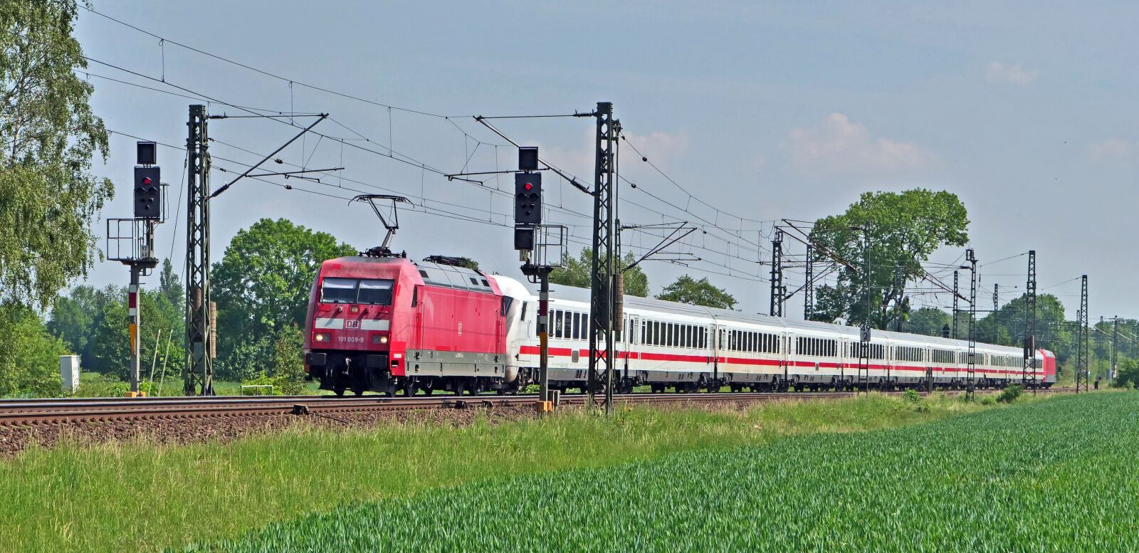 Panasonic Lumix DC-G9 sample photo. Intercity, deutsche bahn, railway photography