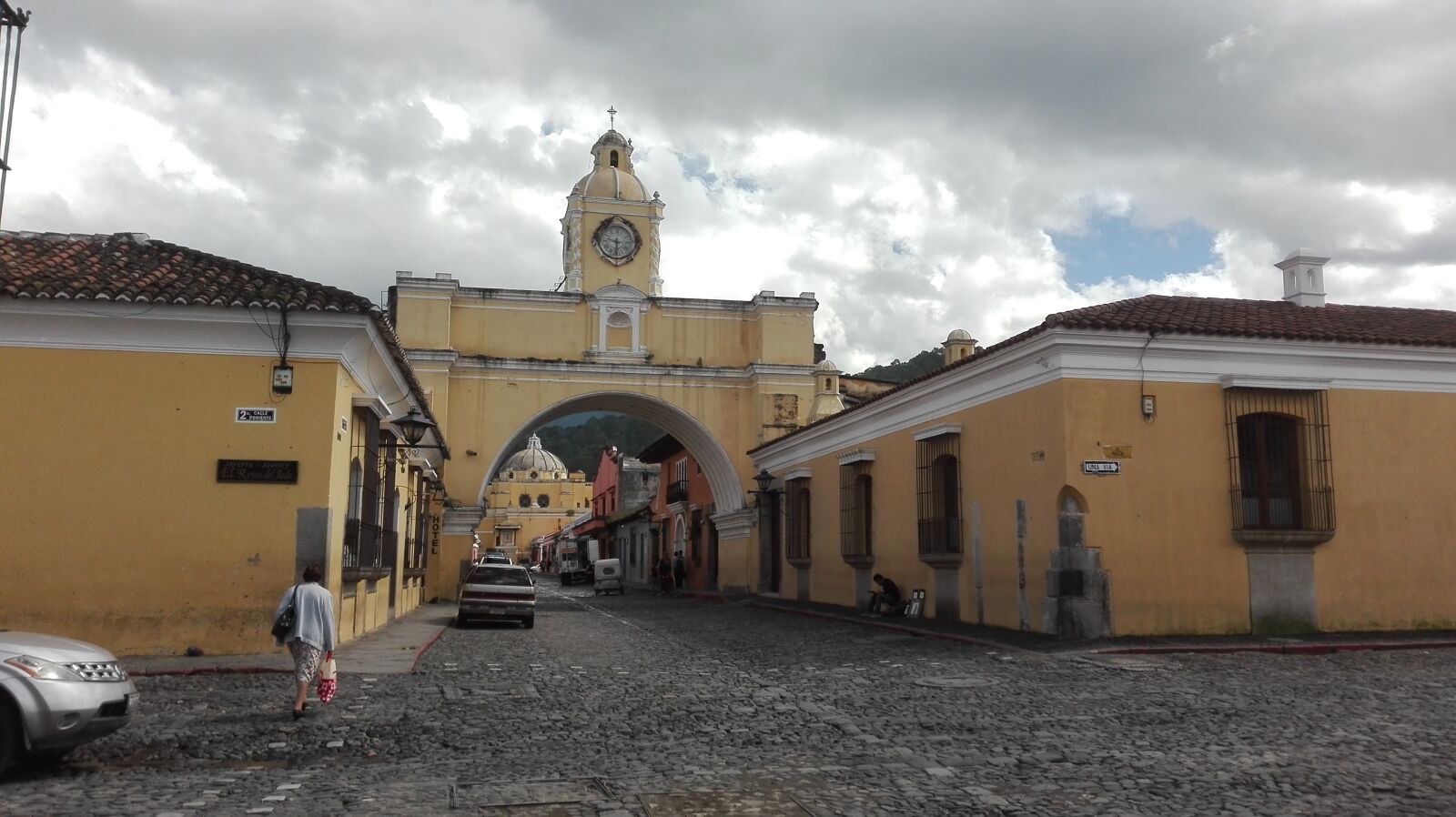 HUAWEI P8 Lite sample photo. Antigua guatemala, old city photography