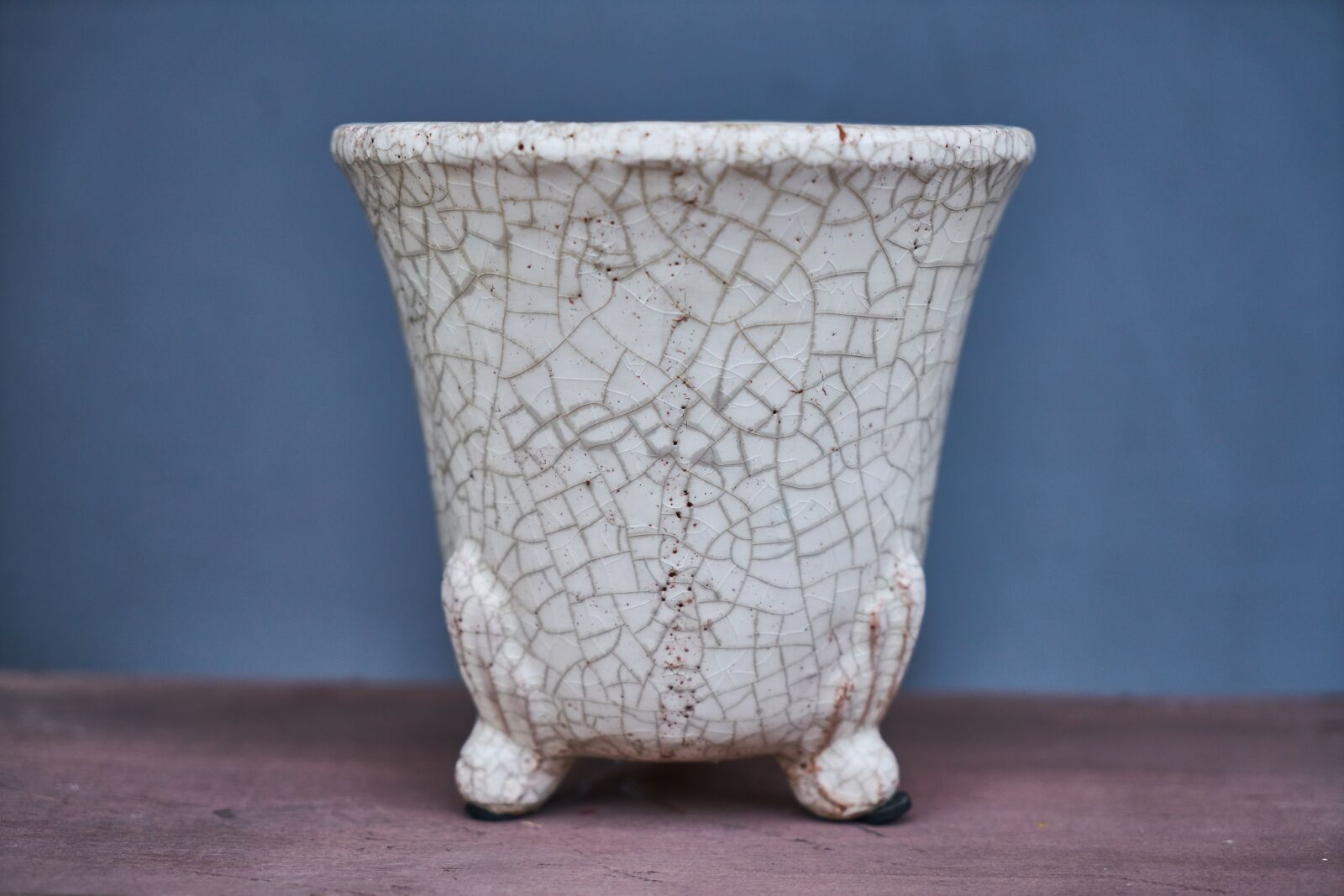 Sony a7R II sample photo. Vase, ceramic, flowerpot photography