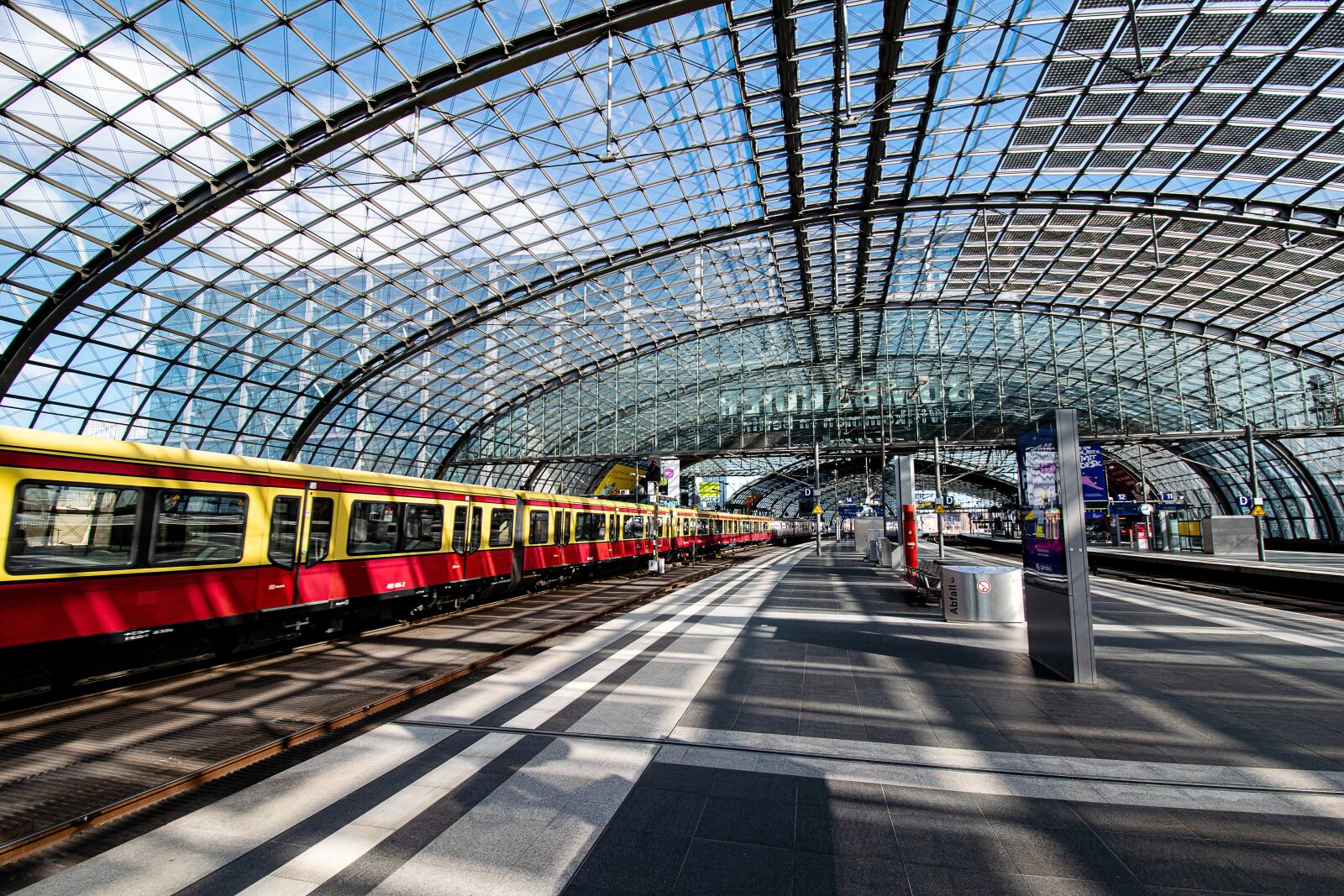 Nikon D5300 sample photo. Berlin, central station, berlin photography