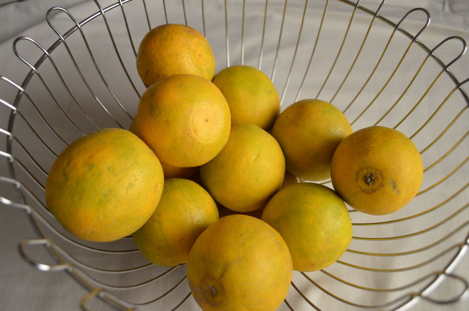 Nikon D3200 sample photo. Lime, yellow, sour photography