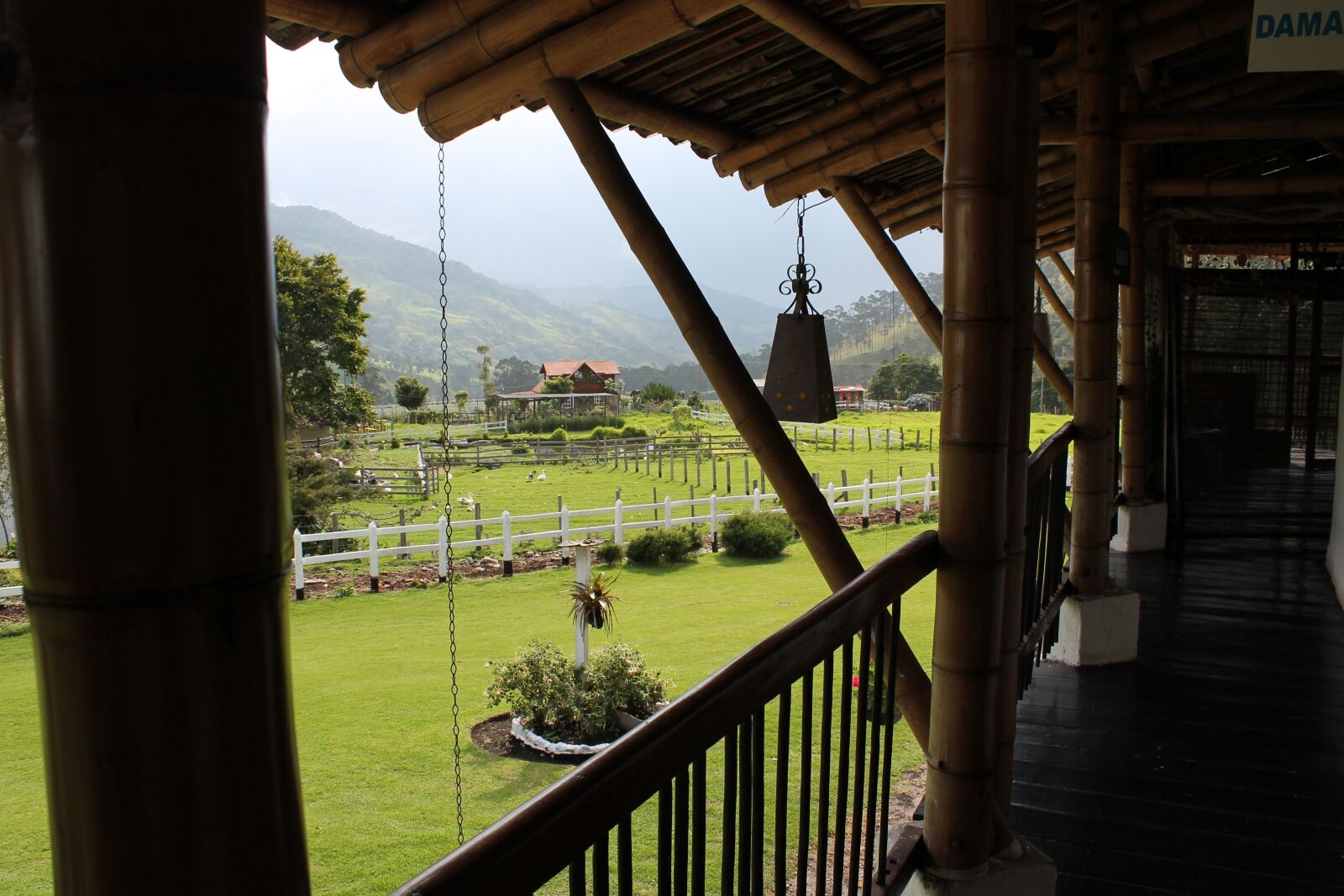 Canon EOS 1100D (EOS Rebel T3 / EOS Kiss X50) sample photo. Salento, landscape colombian, valley photography