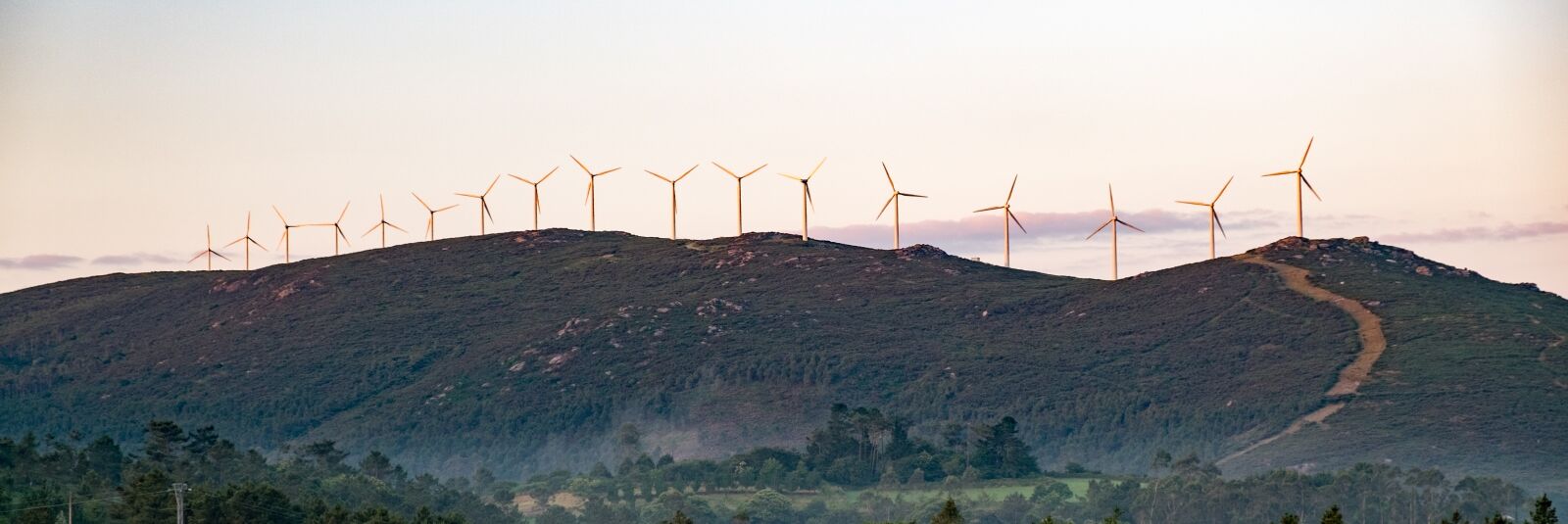Fujifilm X-T10 sample photo. Spain, galicia, the windmills photography