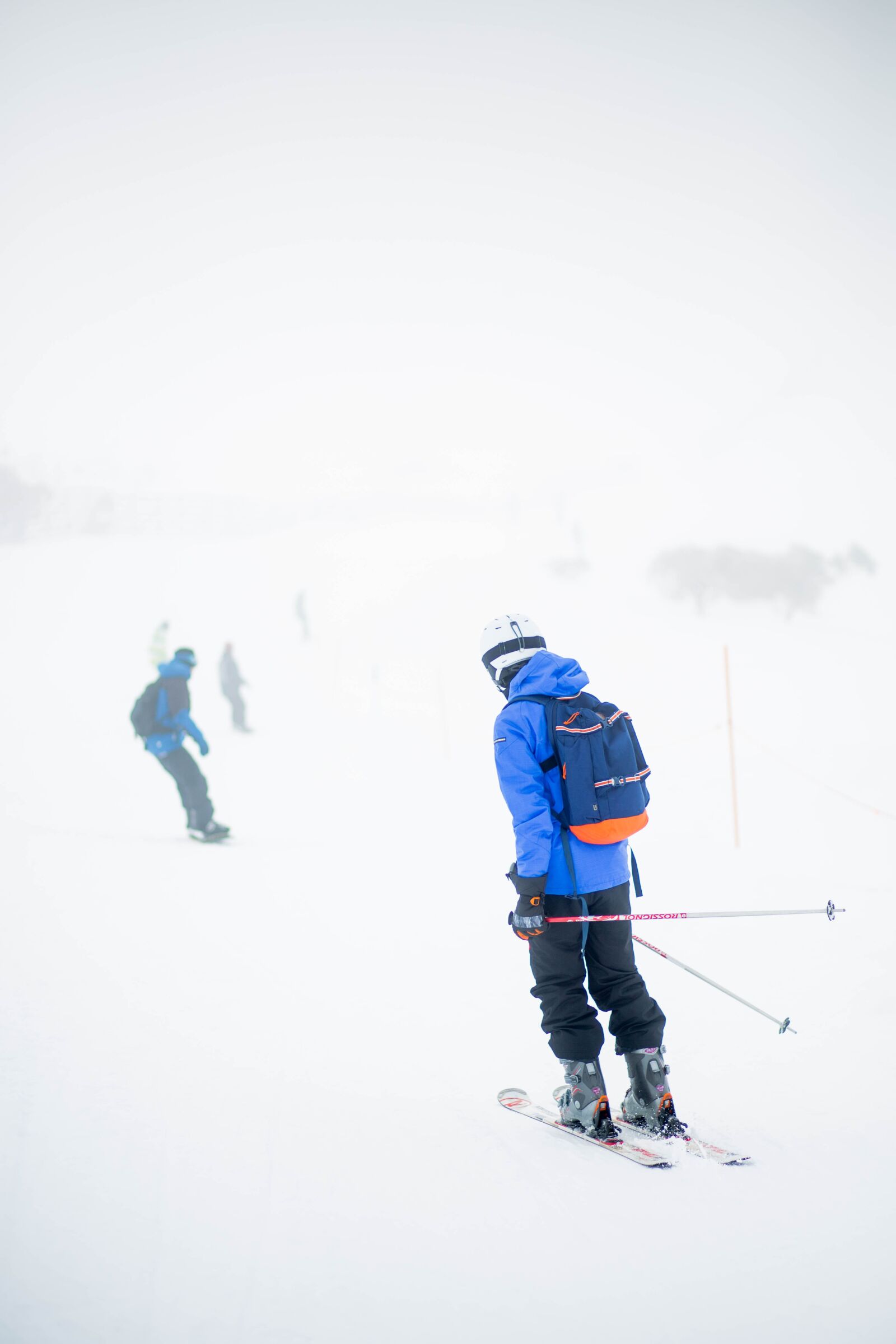 Canon EF 85mm F1.8 USM sample photo. Action, cold, foggy photography