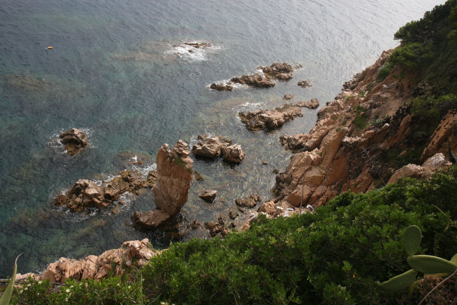 Canon EOS 30D sample photo. Sea, mountains, cliff photography
