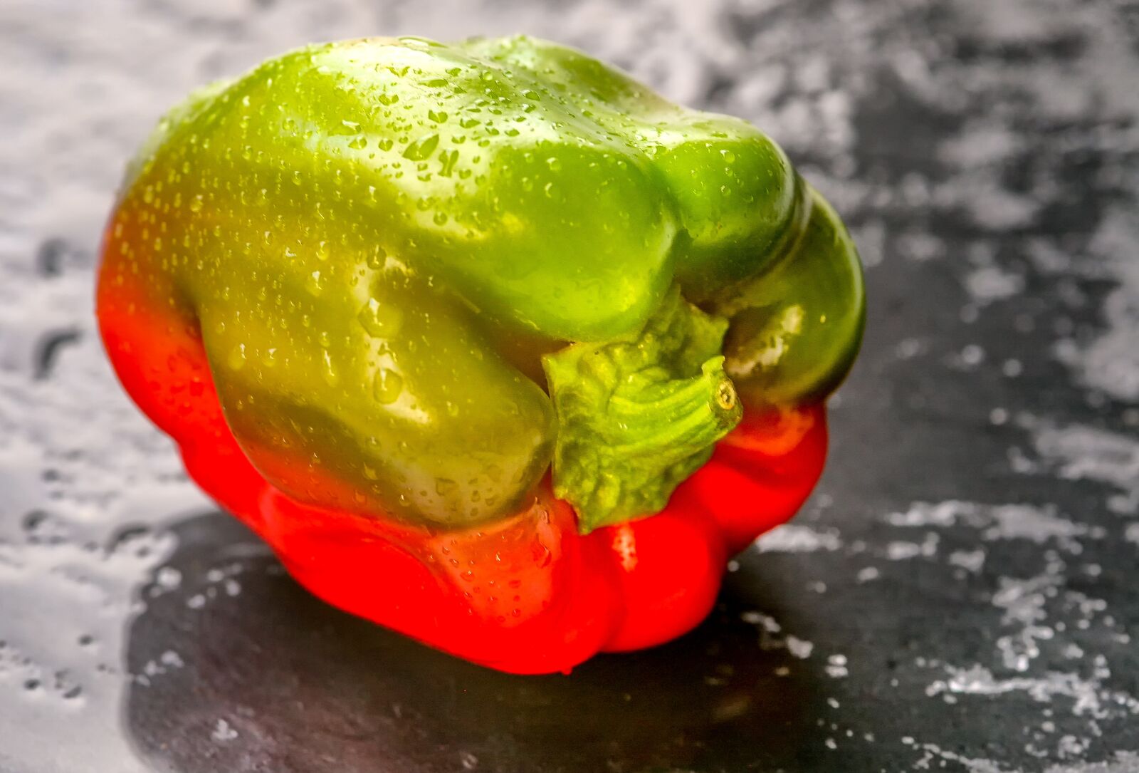 Canon EOS 5D sample photo. Paprika, pepper, harvest photography