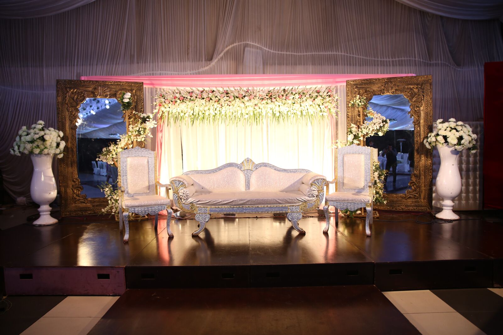 Canon EOS 6D sample photo. Bridegroom reception, wedding couple photography