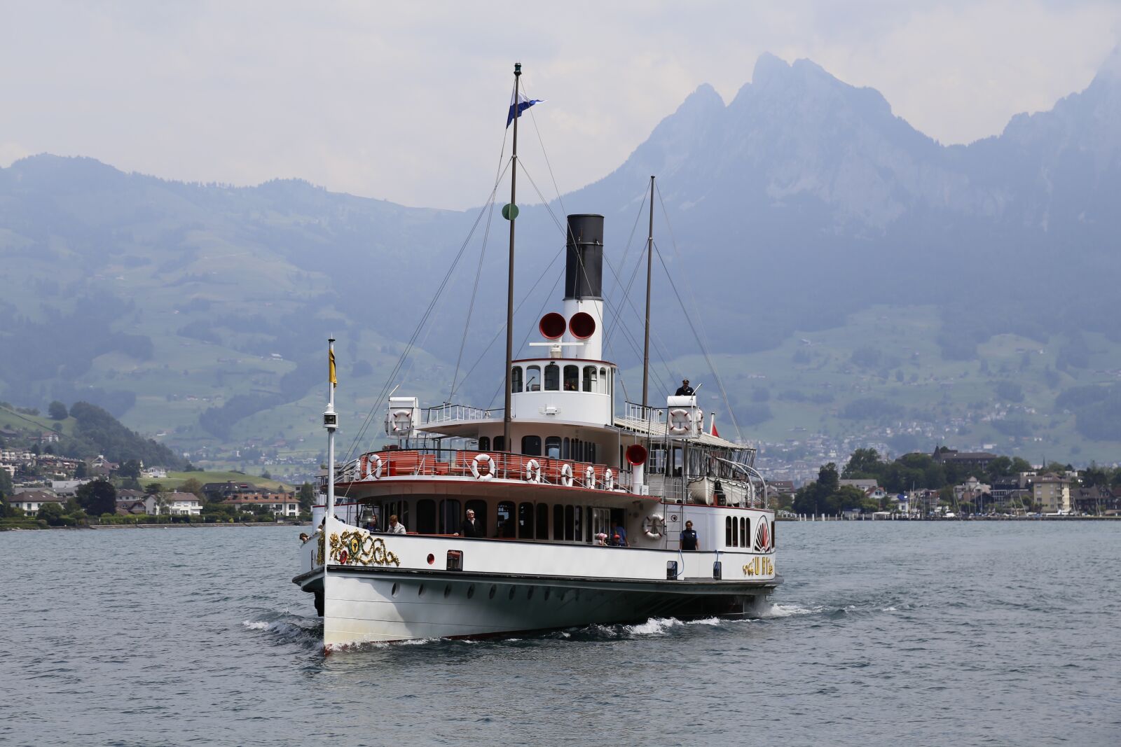 Canon EOS 6D + Canon EF 24-105mm F4L IS USM sample photo. Lake lucerne region, ds photography