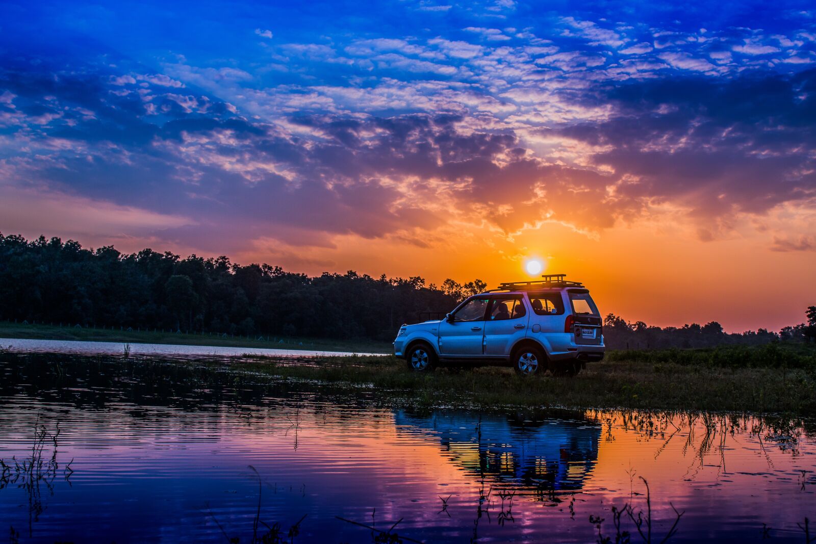 Canon EOS 70D sample photo. Car, sunset, off-road photography