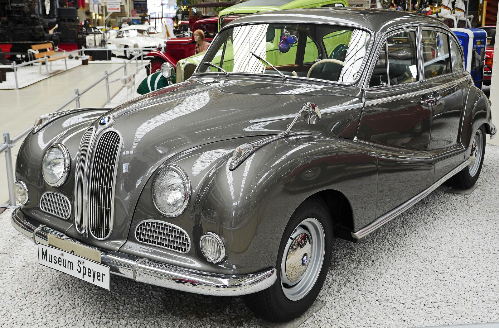 Panasonic Lumix DMC-GH3 sample photo. Bmw 502, built in 1960, v 8 photography