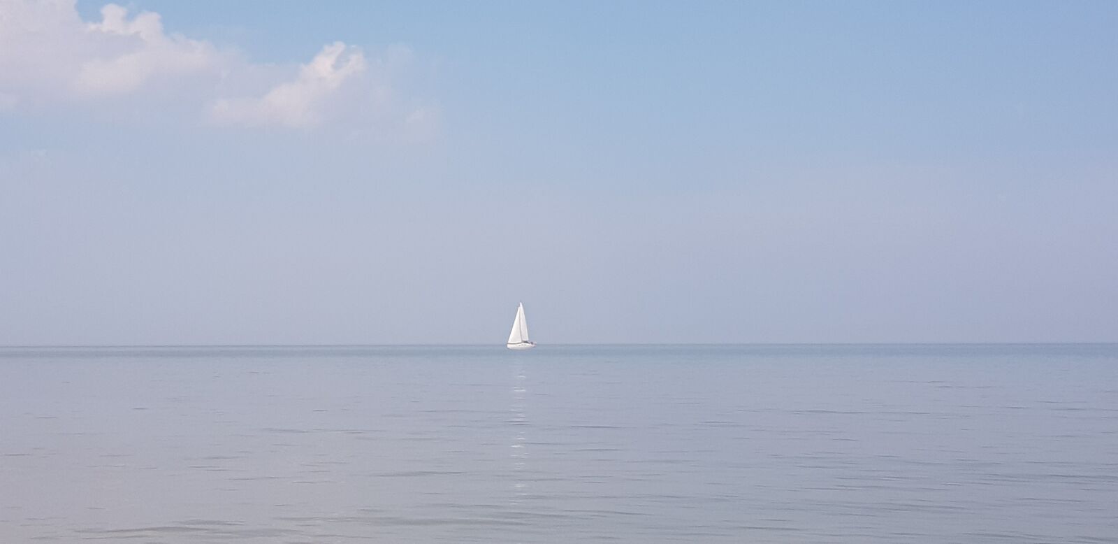 Samsung Galaxy S8+ sample photo. North sea, horizon, boat photography