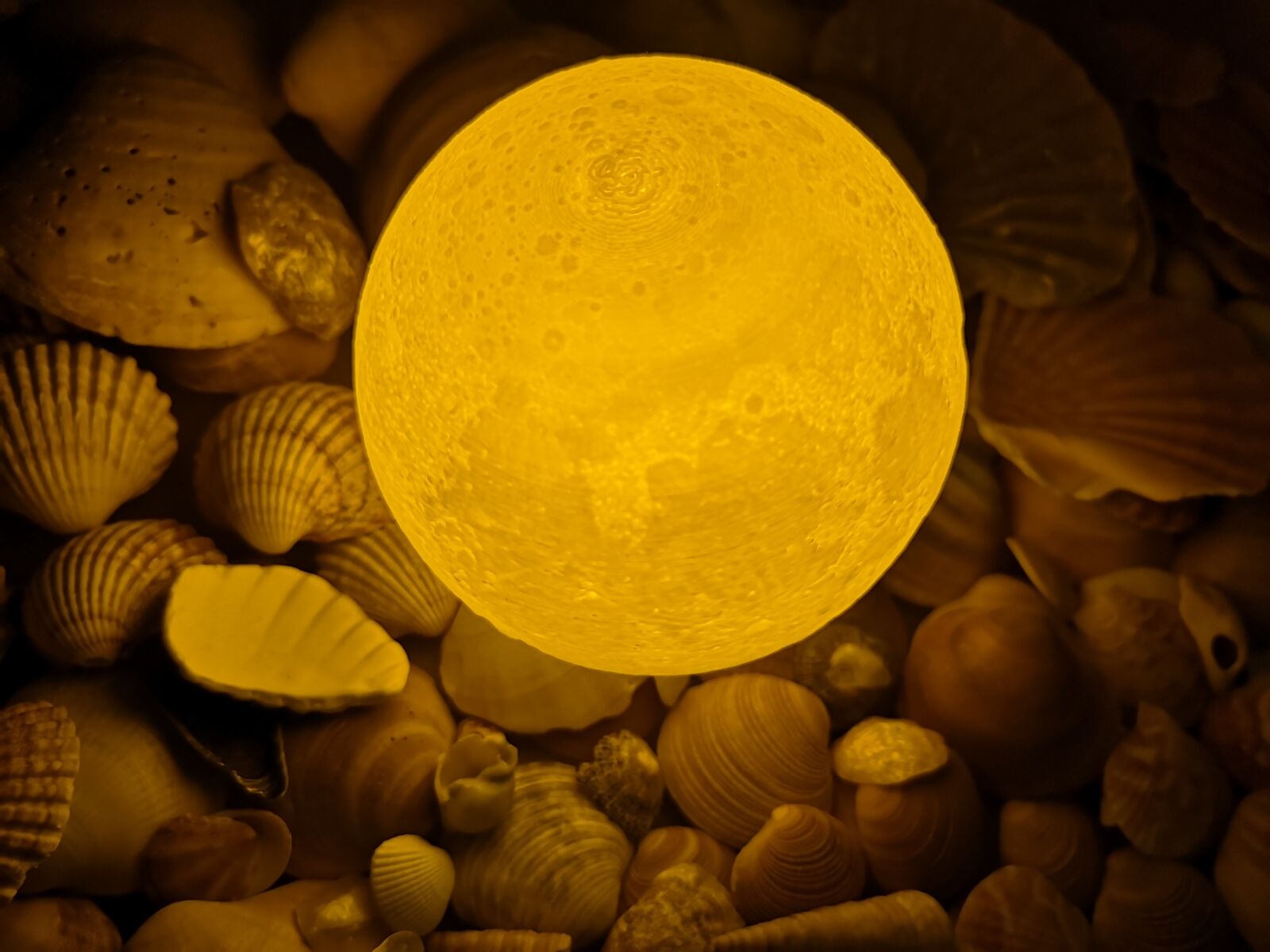 HUAWEI CLT-L29 sample photo. Moon, lamp, 3d printing photography