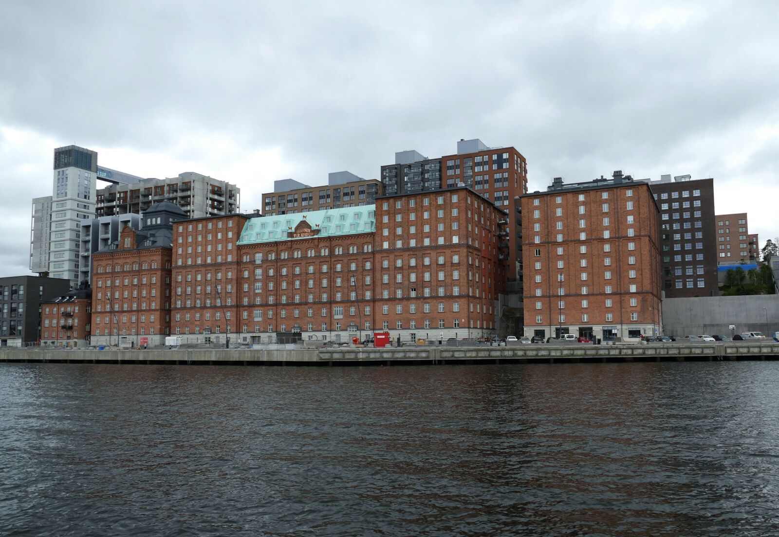 Panasonic Lumix DMC-FZ1000 sample photo. Stockholm, sweden, water photography