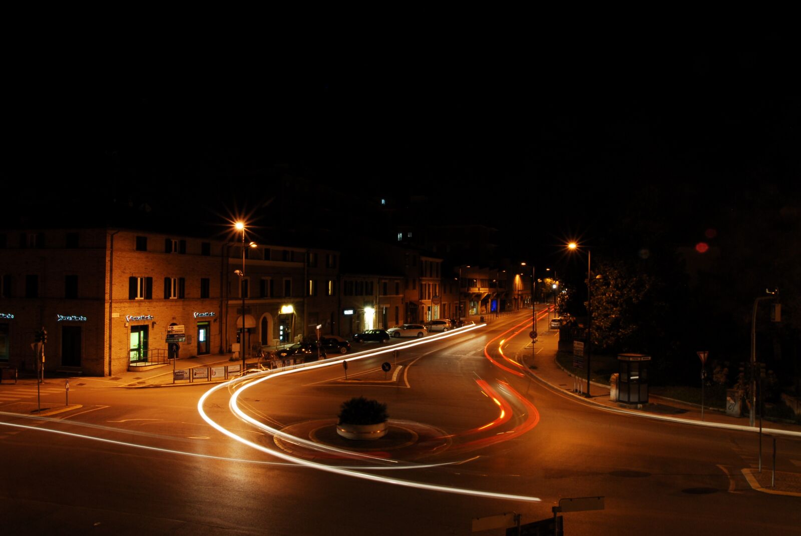 Nikon D200 sample photo. City, night, nightlight photography