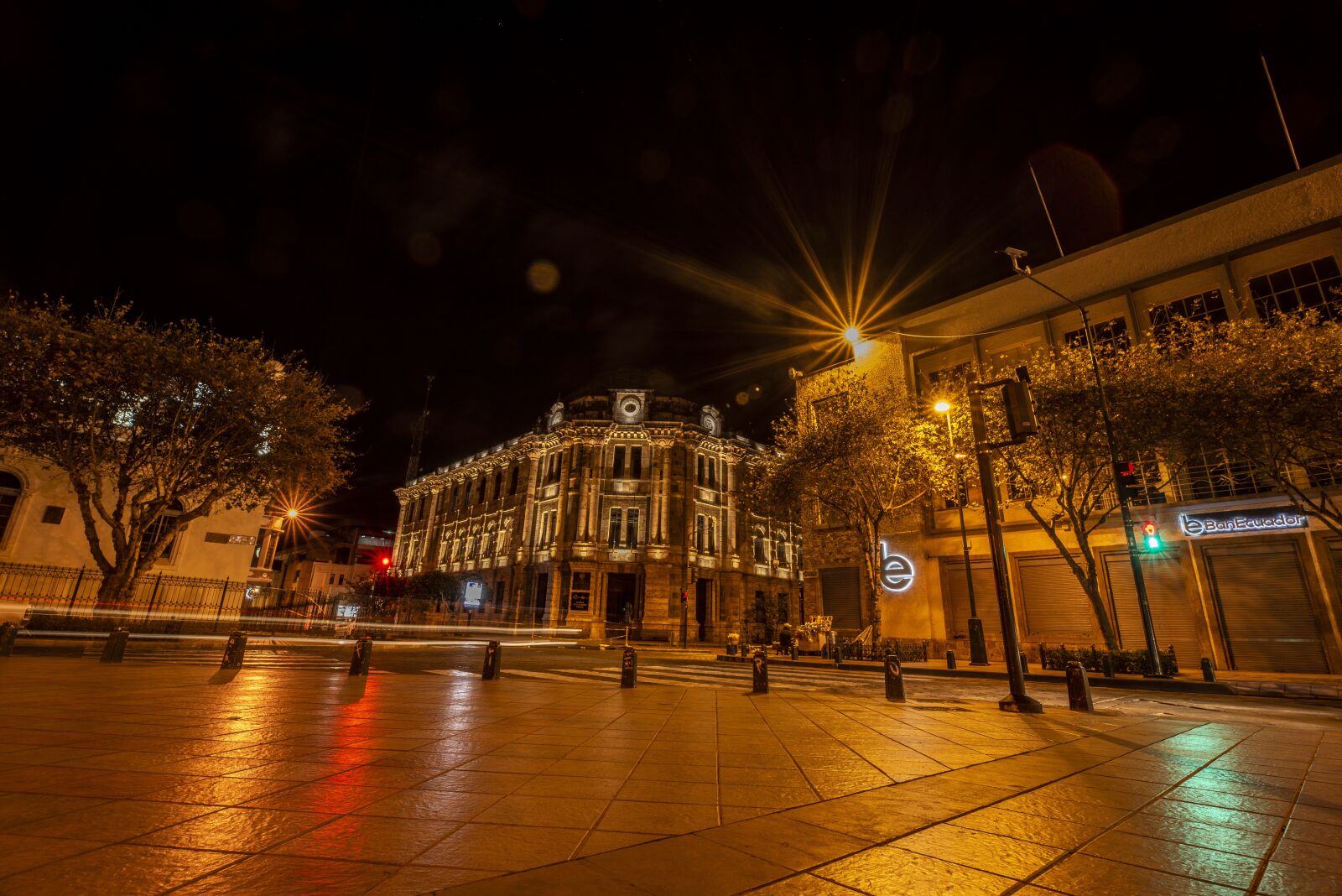 Nikon D600 sample photo. Palace of justice, architecture photography