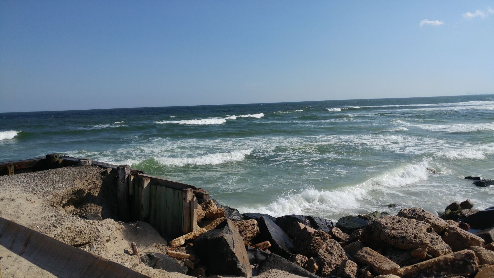 LG G5 sample photo. Beach, water, sea photography