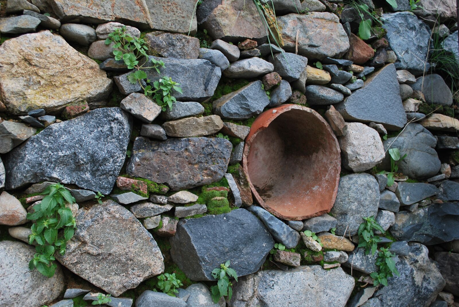 Nikon D60 sample photo. Stone, cyprus, old photography