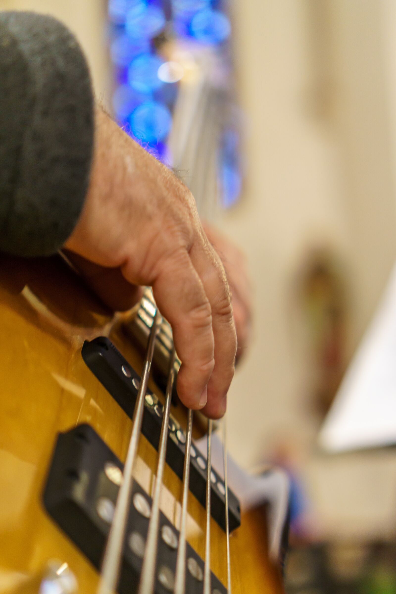 Sony a6000 + Sony E 35mm F1.8 OSS sample photo. Shalom choir, choir, concert photography