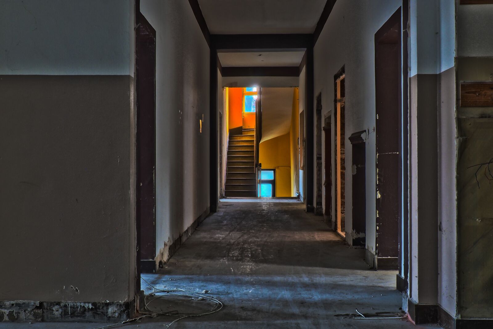 Olympus OM-D E-M10 sample photo. Lost places, building, abandoned photography