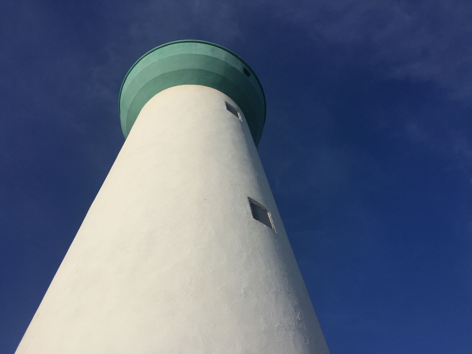 iPhone 6 Plus back camera 4.15mm f/2.2 sample photo. Lighthouse, sea, electric headlight photography