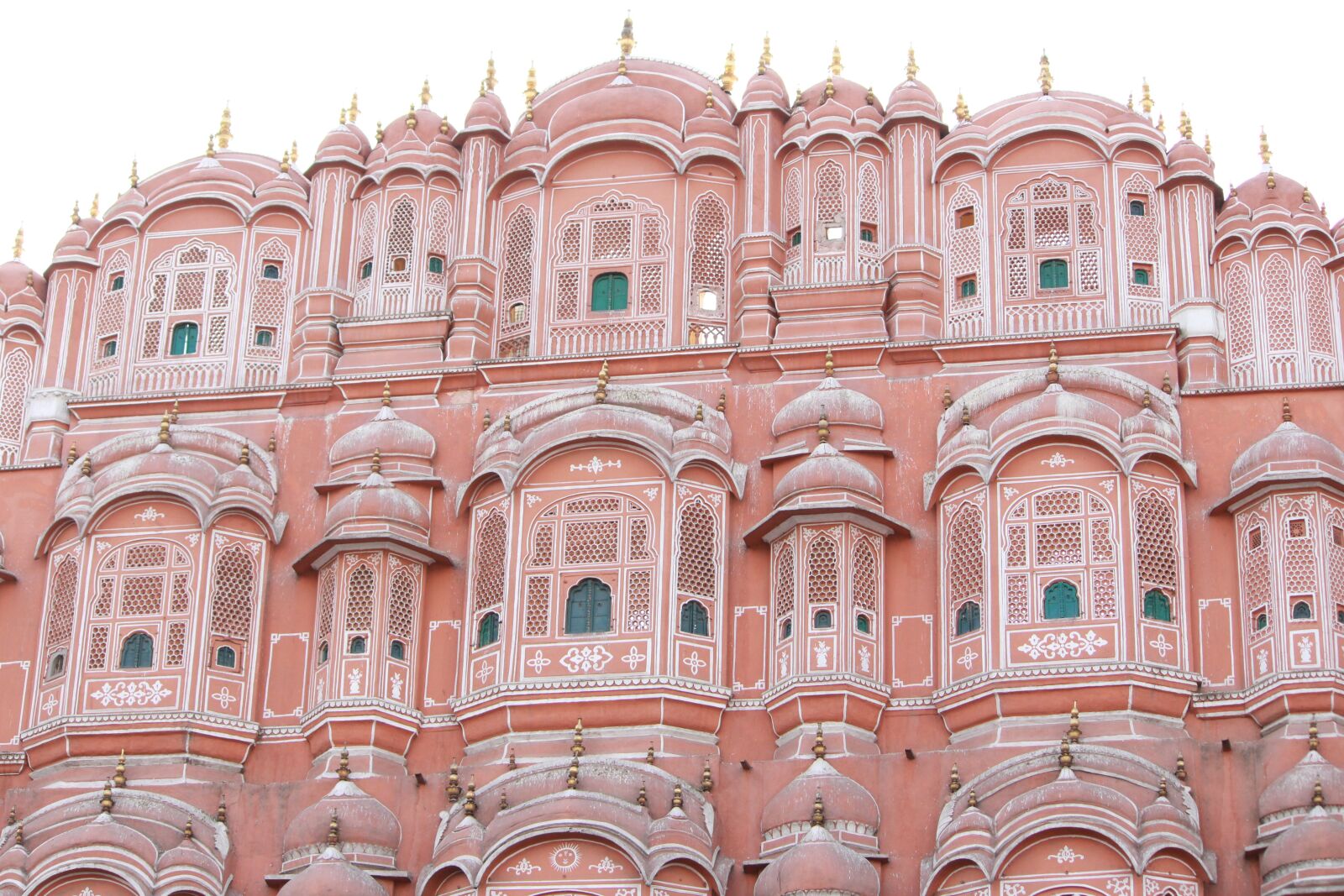 Canon EF-S 55-250mm F4-5.6 IS II sample photo. Hawa mahal, indian architecture photography