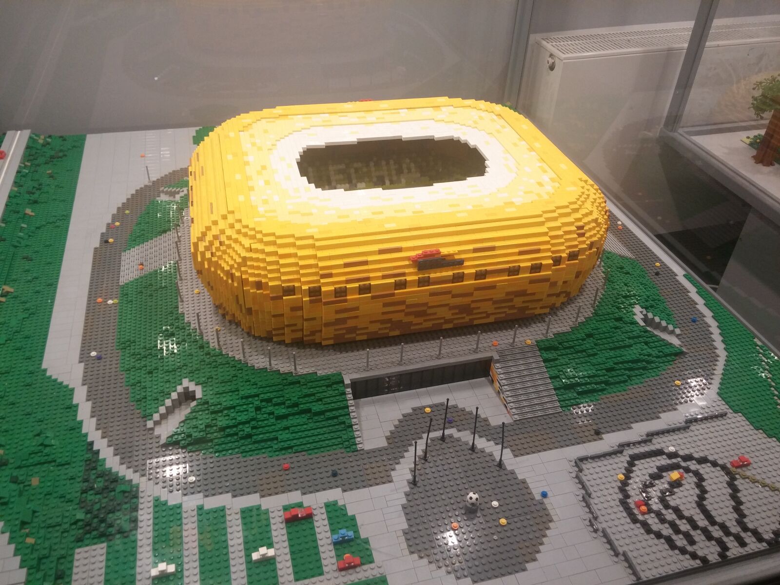 LG G2 sample photo. Bricks, football, stadium, lego photography
