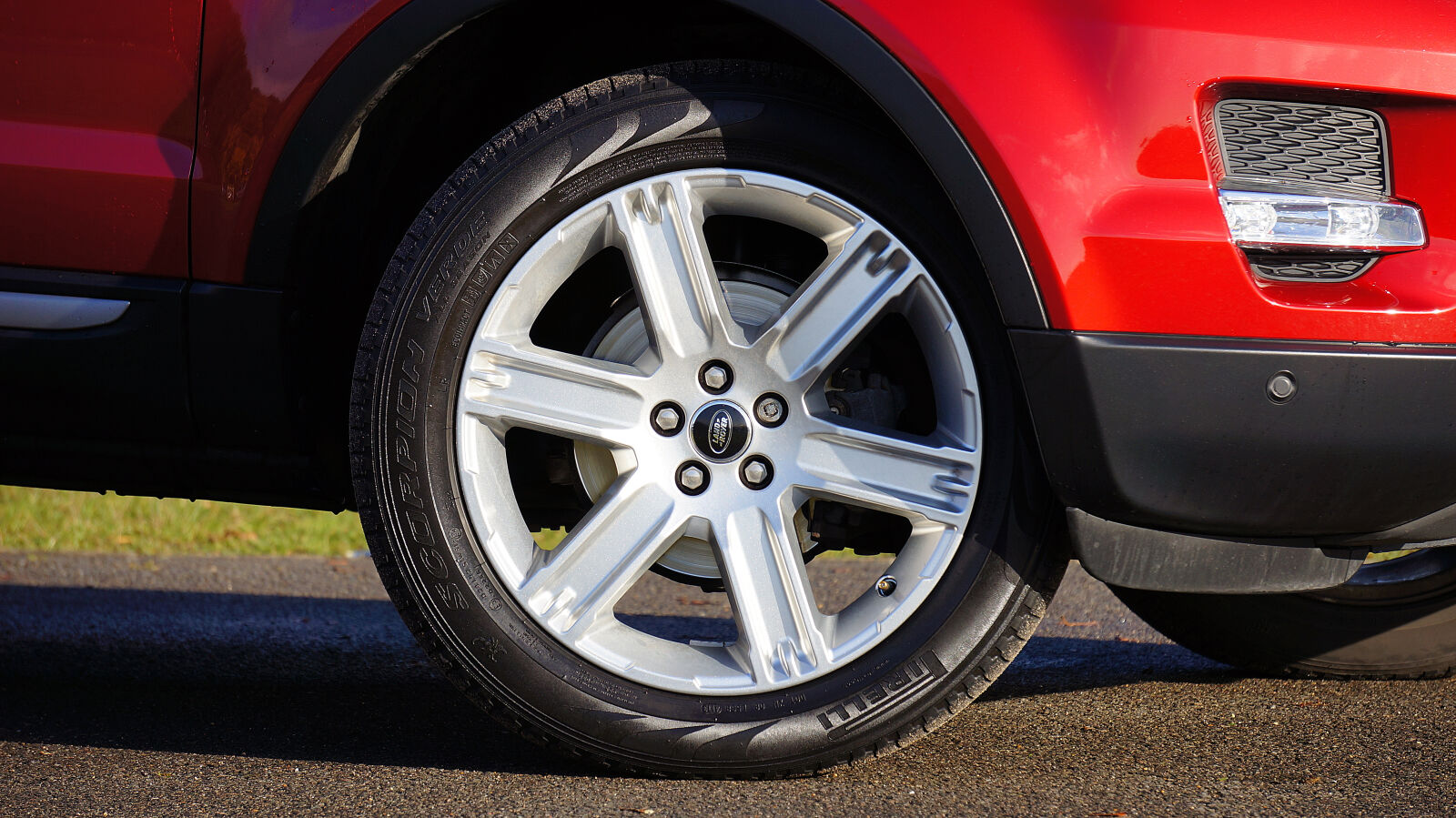 Sony Alpha NEX-5N sample photo. 4x4, alloy, auto, automobile photography