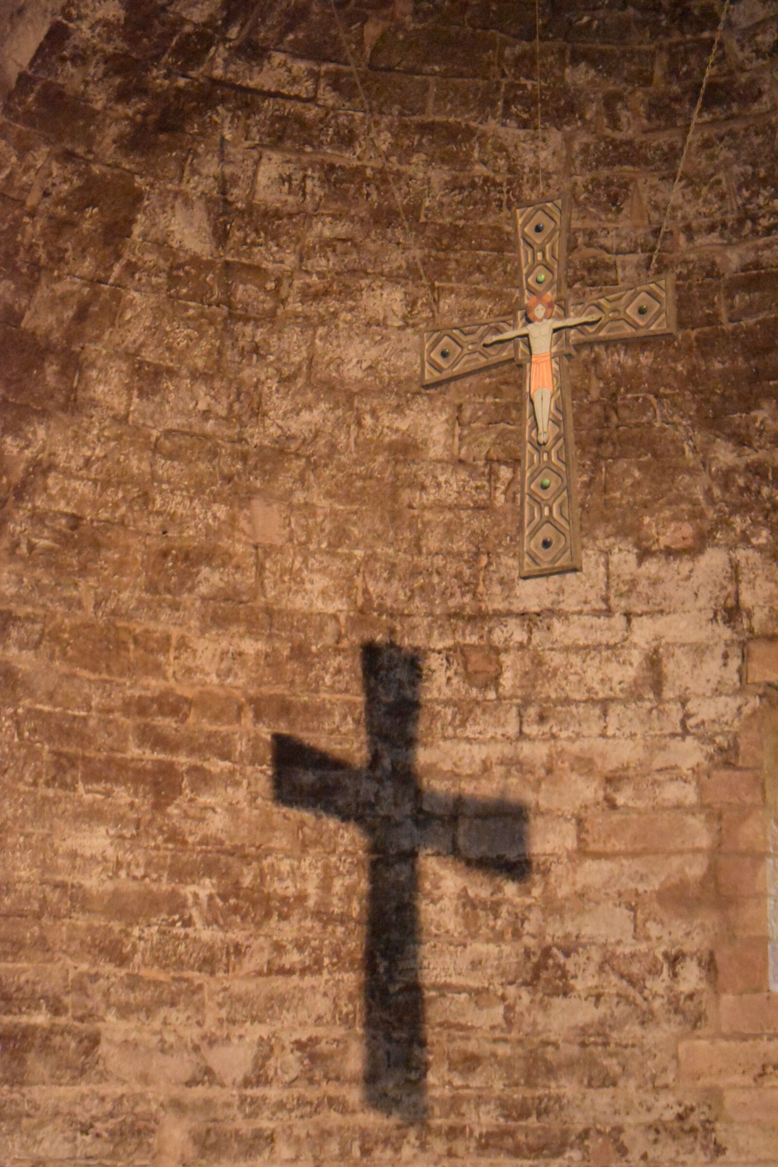 Nikon D5500 sample photo. Pierre, shadow, cross photography