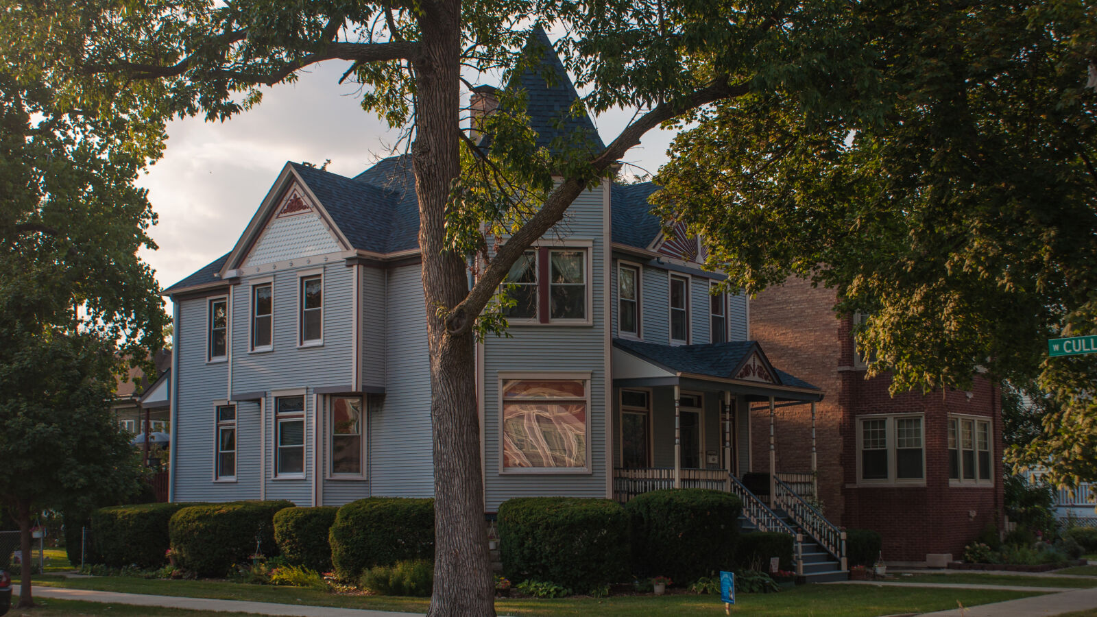 Sony DT 18-70mm F3.5-5.6 sample photo. Chicago, neighborhood, north, side photography
