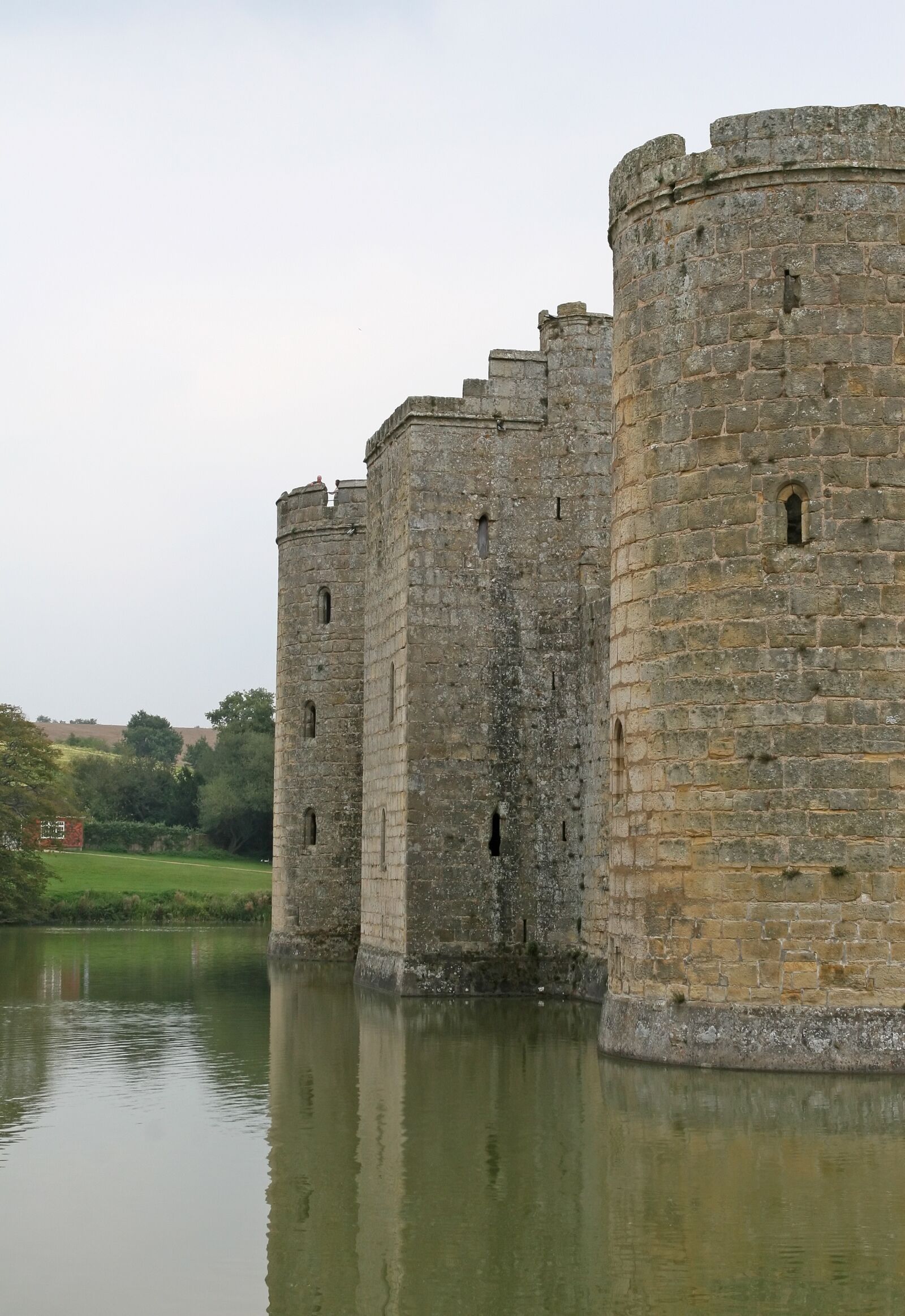 Canon EOS 30D sample photo. Battlements, blue, britain photography