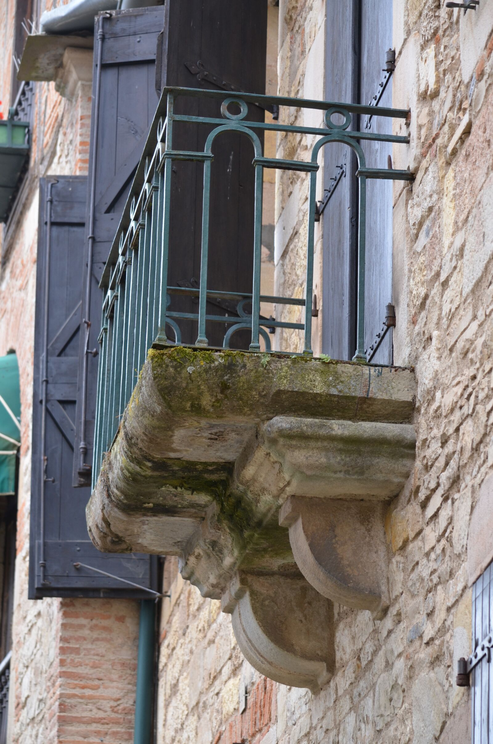 Nikon D5100 sample photo. Juliet, balcony, france photography