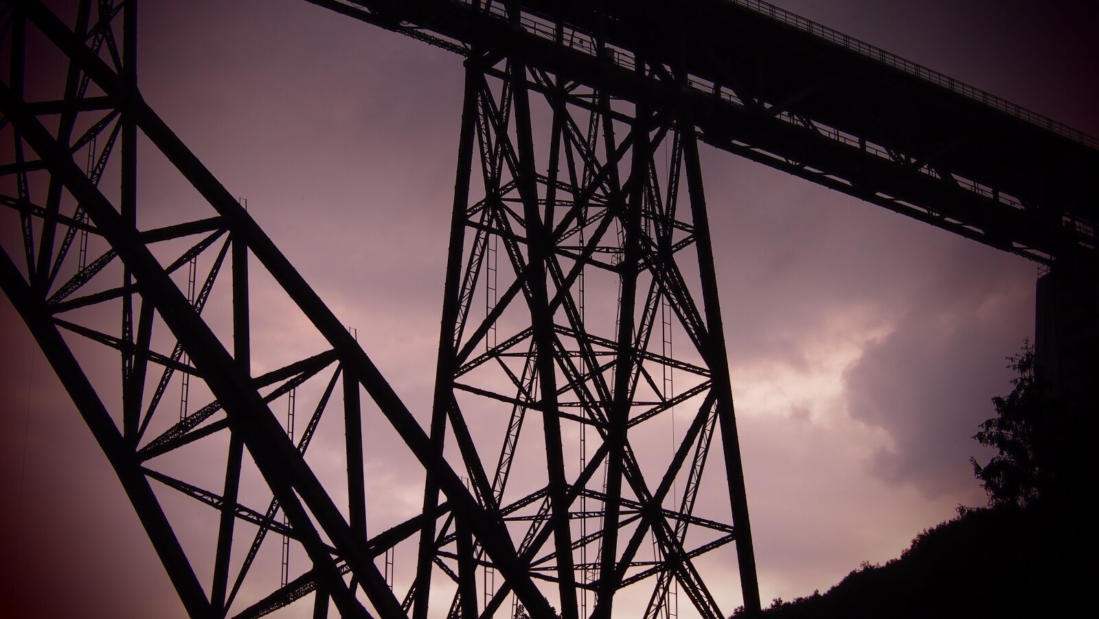 Olympus PEN E-PL3 sample photo. M ngsten bridge, bridge photography