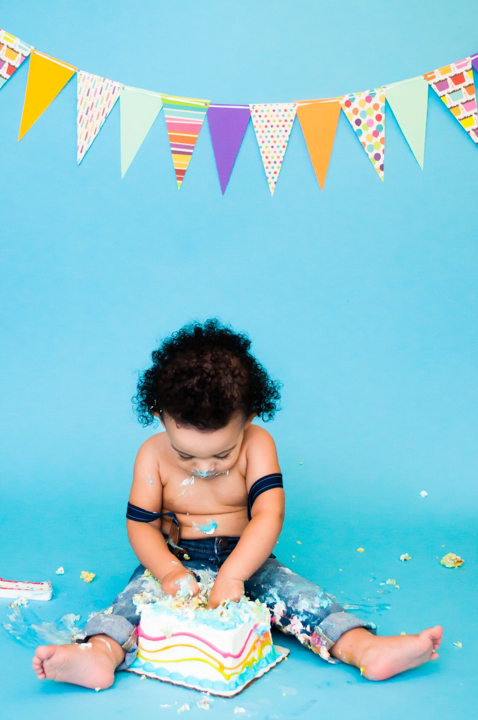 Nikon D5000 sample photo. Cake, baby, birthday photography
