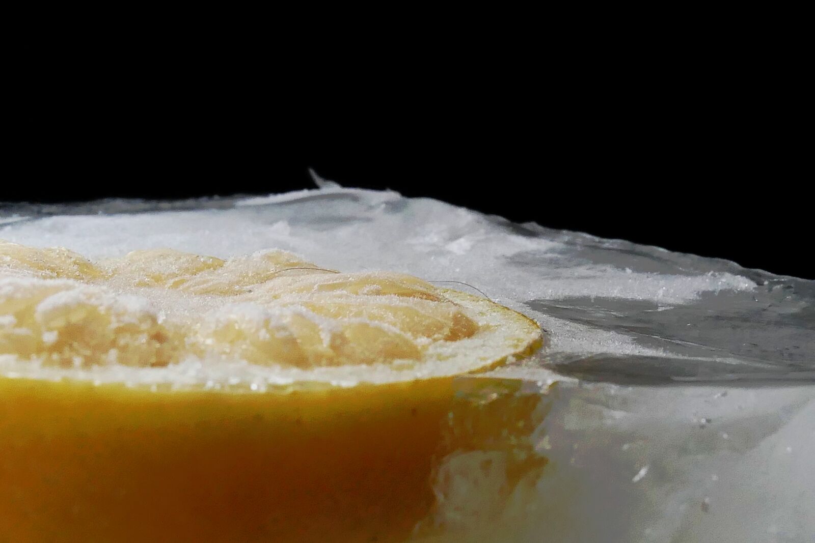Panasonic Lumix DMC-LX10 (Lumix DMC-LX15) sample photo. Ice, lemon, eiszitrone photography