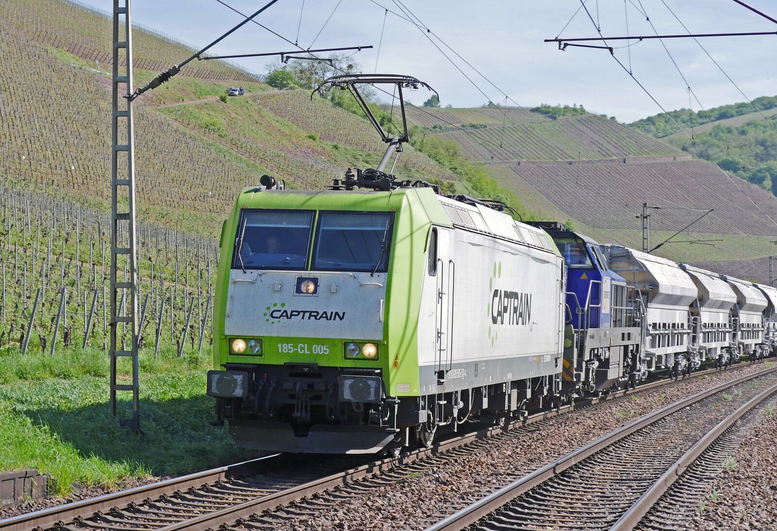 Panasonic Lumix DMC-GX8 sample photo. Freight train, private railway photography