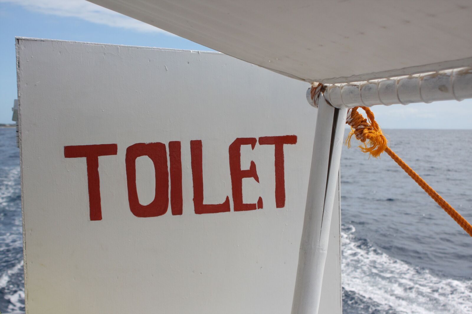 Canon EOS 40D sample photo. Board toilet, toilet, boat photography
