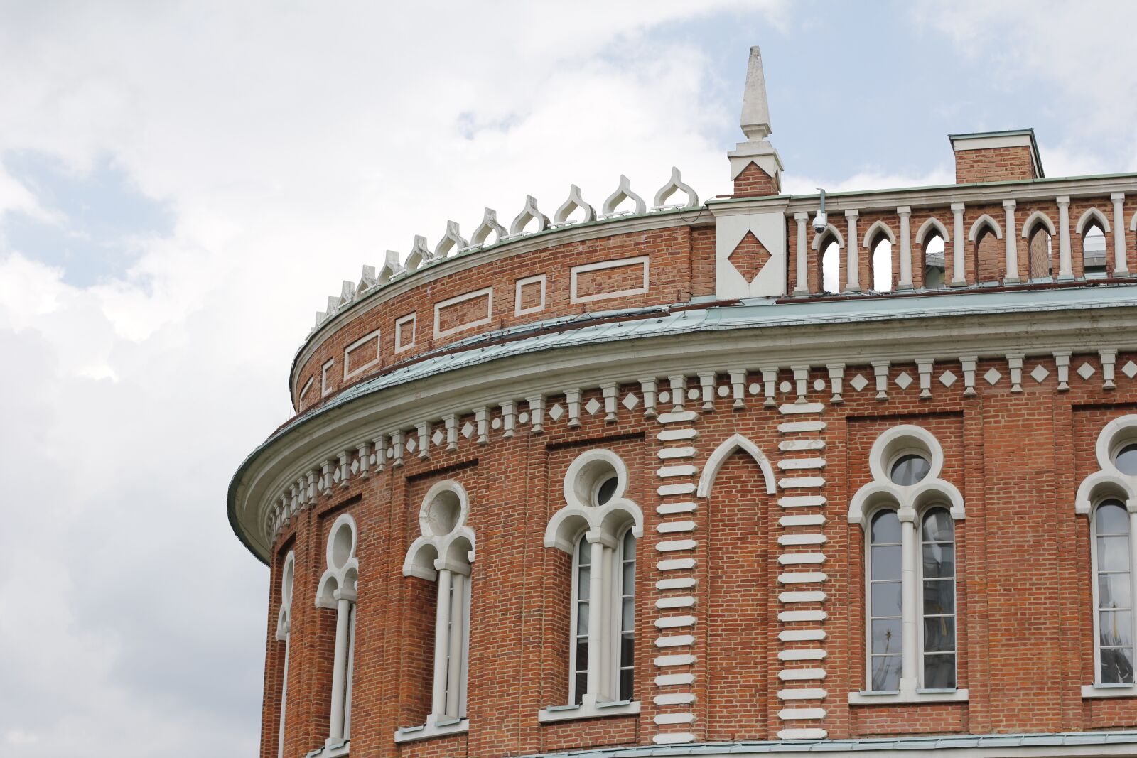 Canon EOS 60D + Canon EF 50mm F1.4 USM sample photo. Tsaritsyno, park, castle park photography