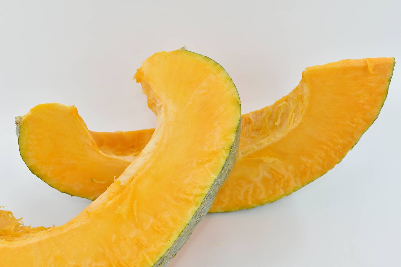 Nikon D5500 sample photo. Organic, pumpkin, slices, vegan photography
